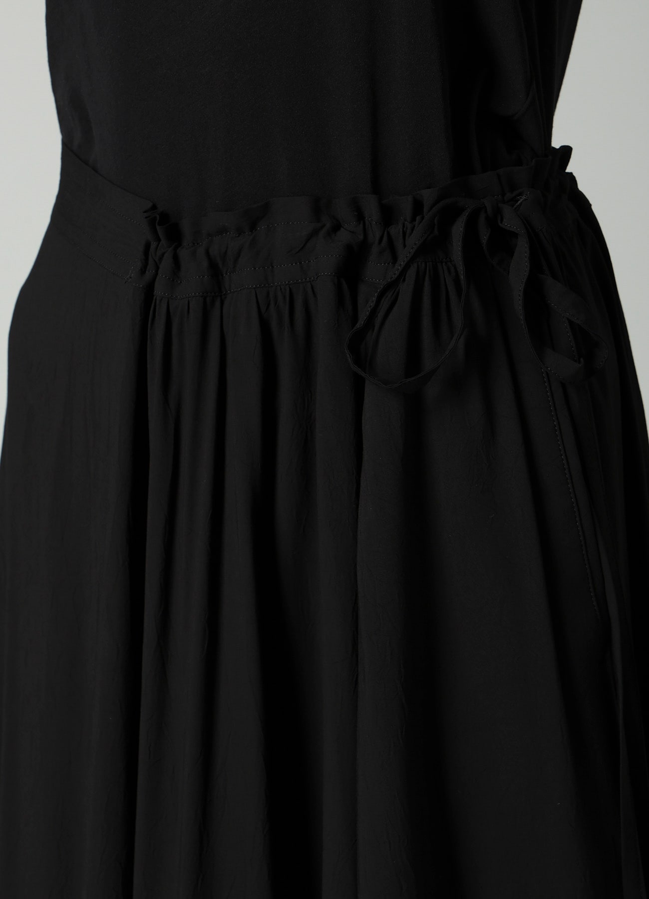 Ry LAWN L GATHERED FLARE PANTS