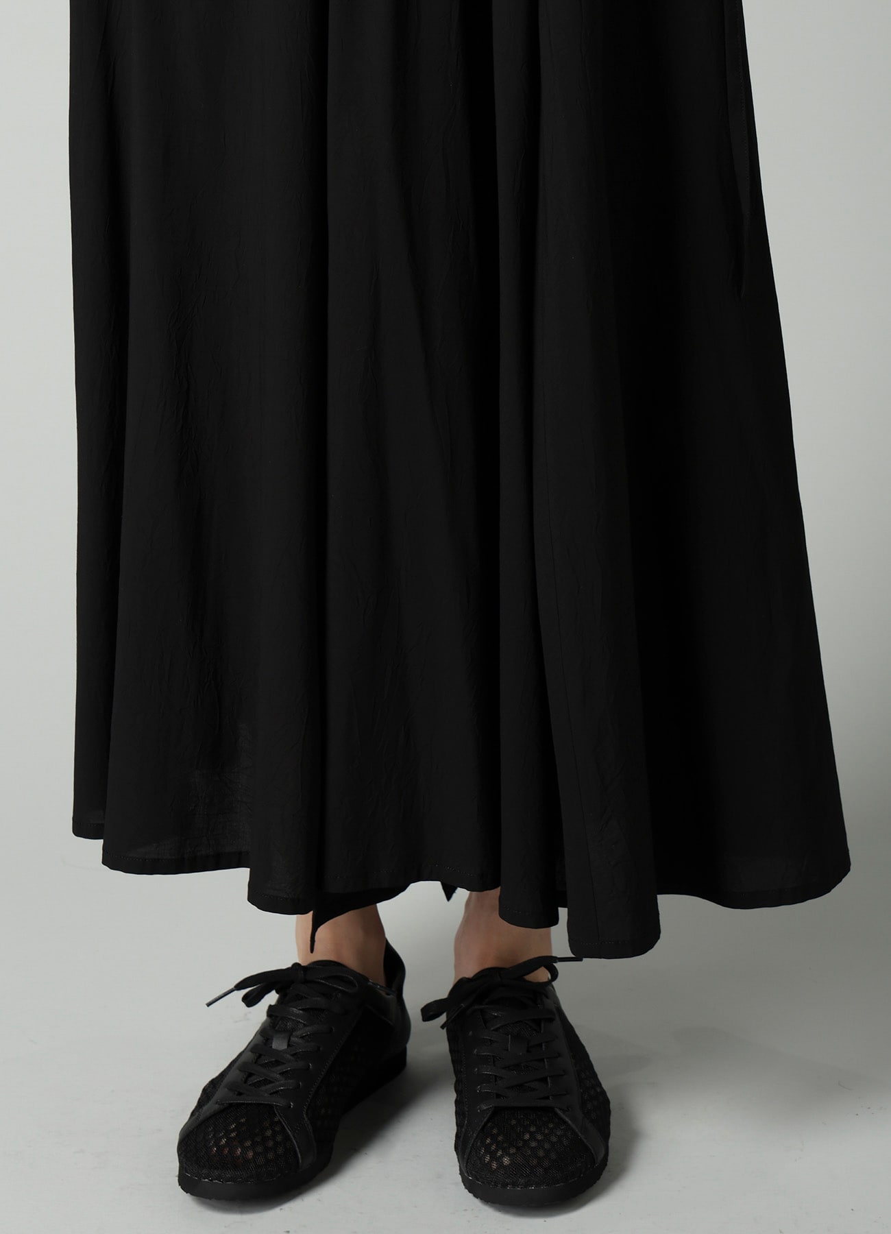 Ry LAWN L GATHERED FLARE PANTS