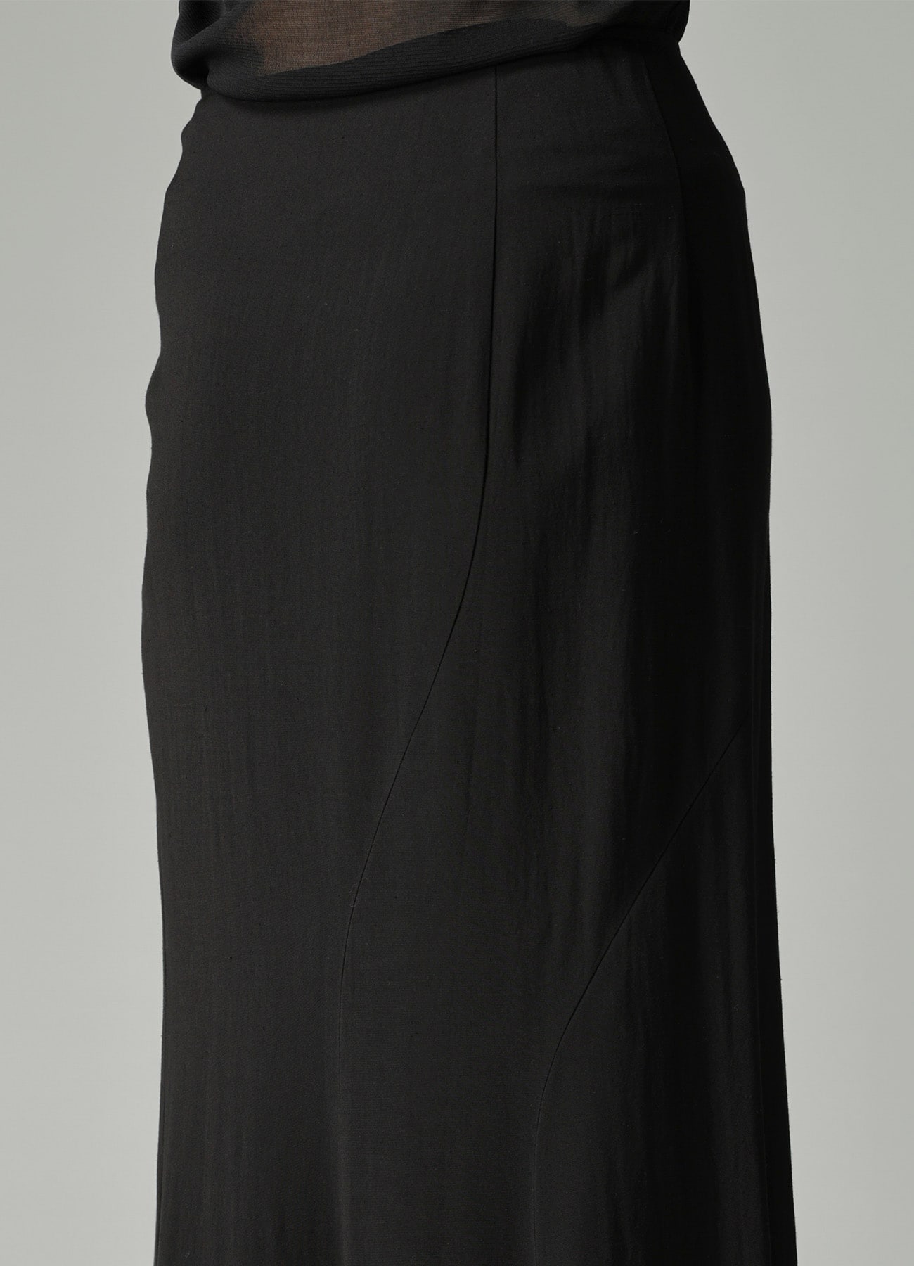 Ry/Li TROPICAL DIAGONAL CUTTING LONG SKIRT