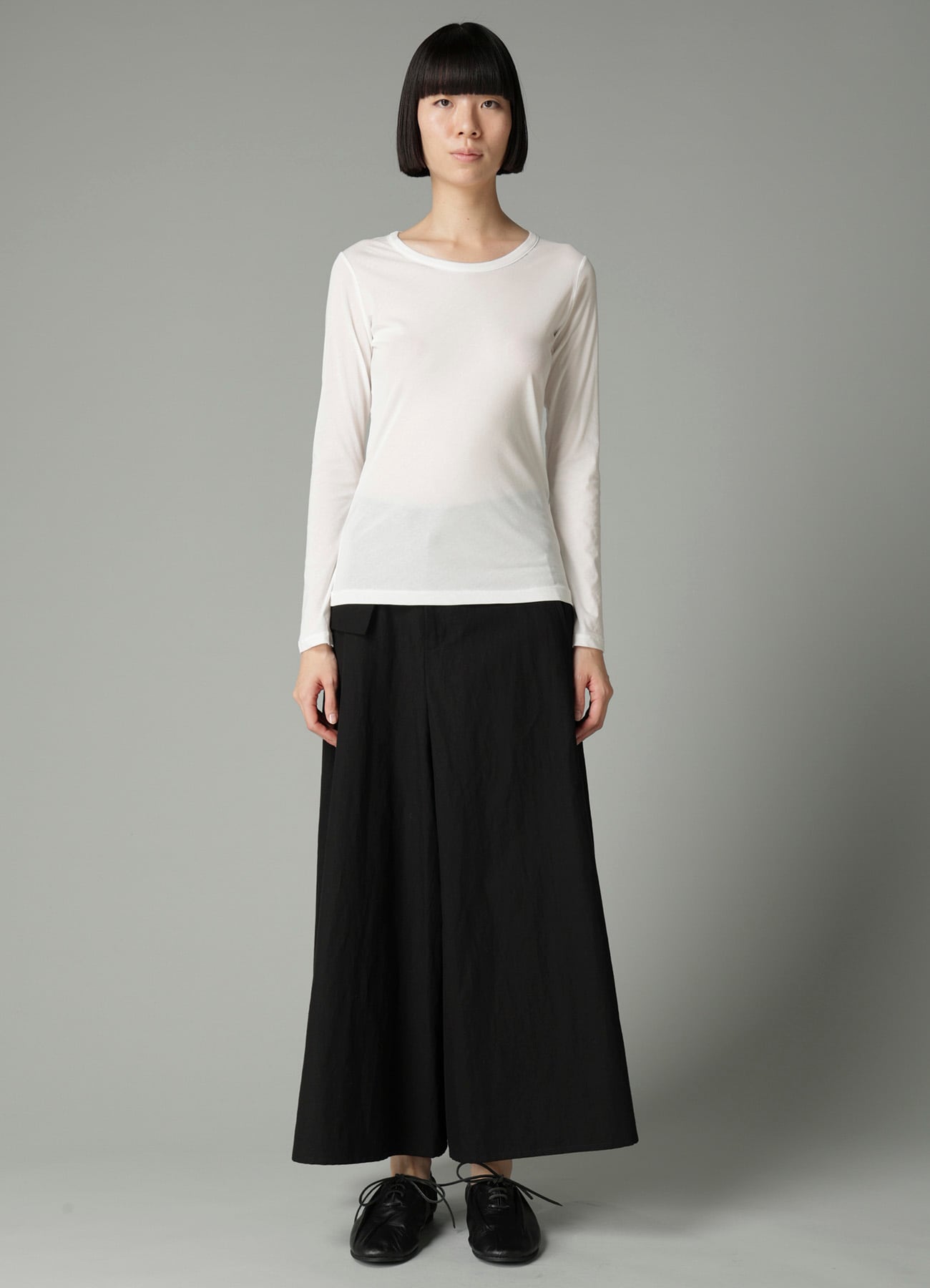 HIGH TWISTED SINGLE JERSEY LONG SLV ROUND NECK T