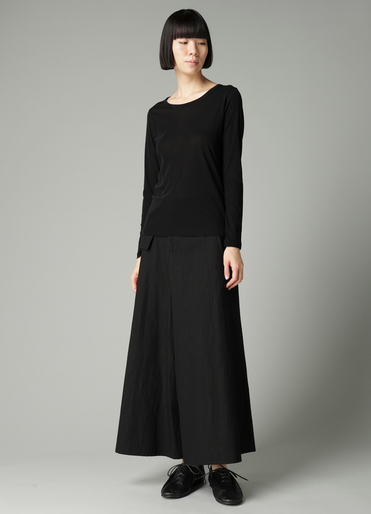 HIGH TWISTED SINGLE JERSEY LONG SLV ROUND NECK T