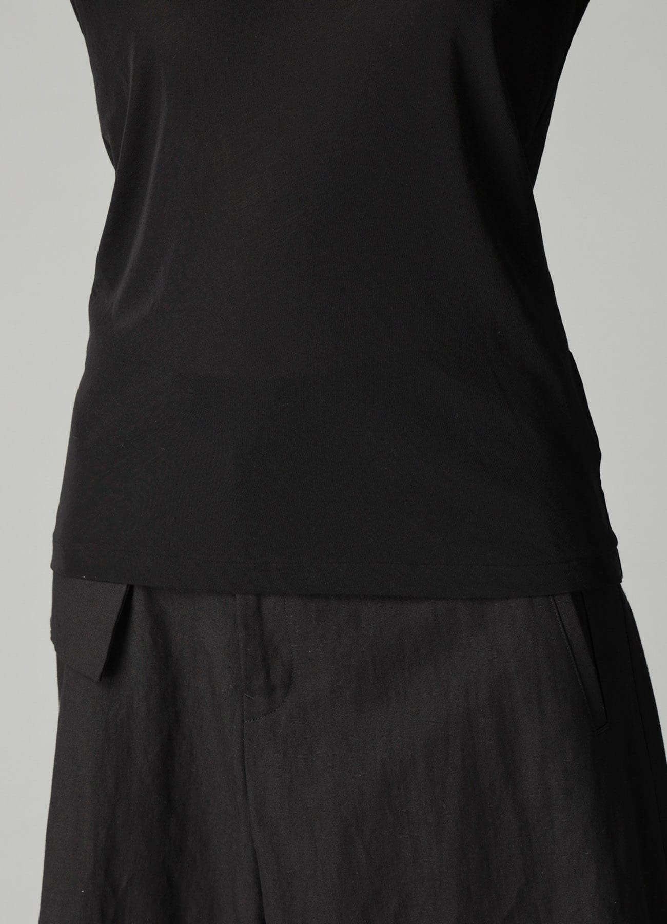 HIGH TWISTED SINGLE JERSEY LONG SLV ROUND NECK T