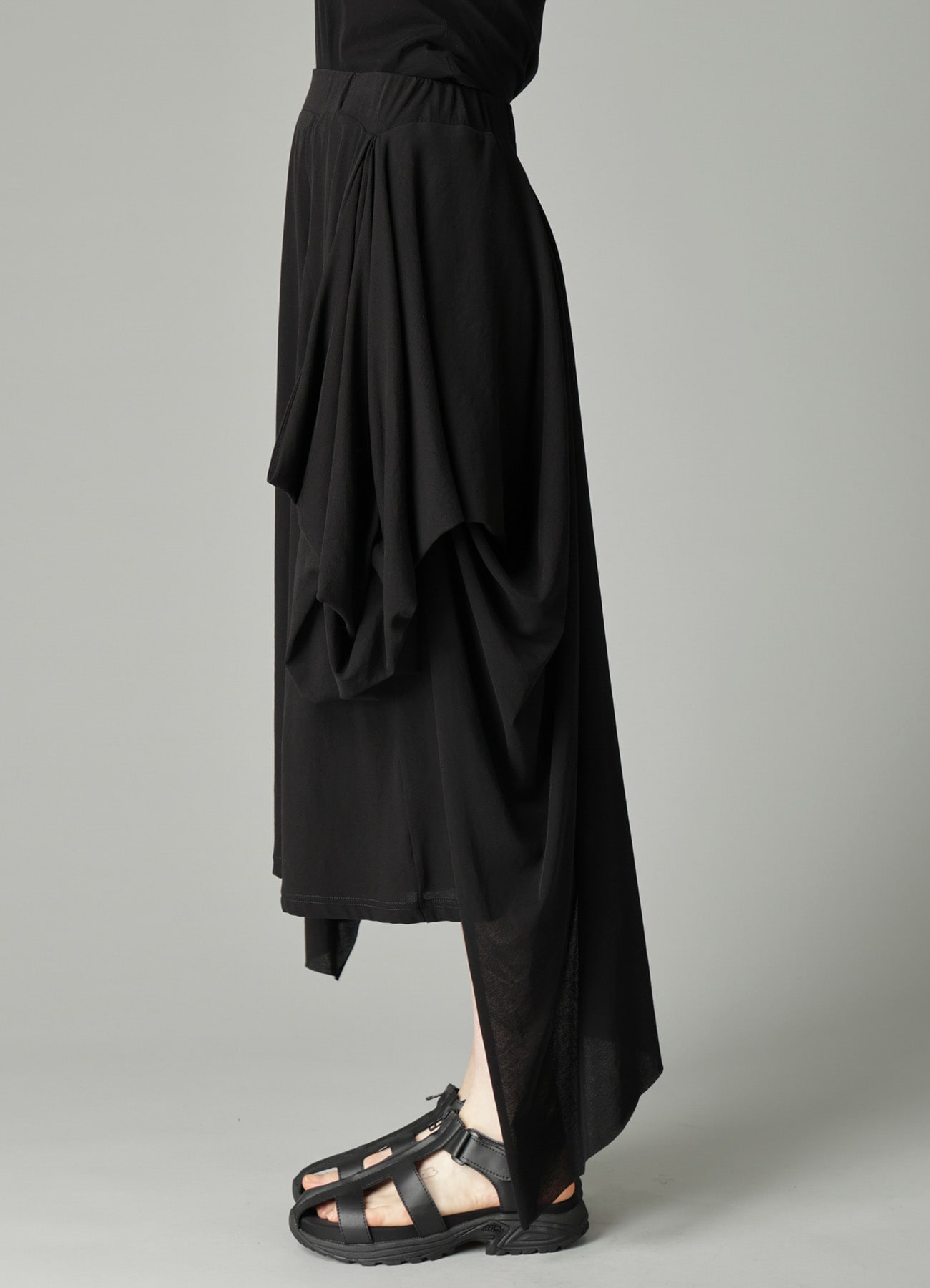 HIGH TWISTED SIINGLE JERSEY DRAPED SKIRT