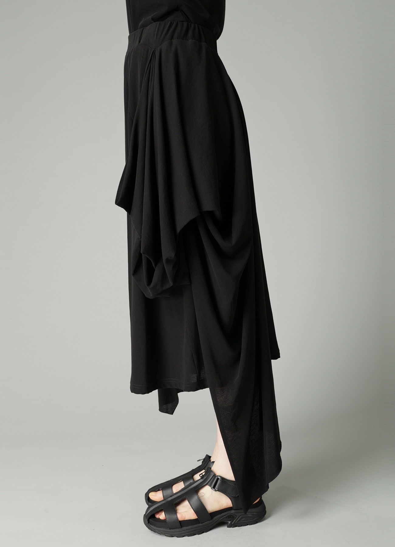 HIGH TWISTED SIINGLE JERSEY DRAPED SKIRT