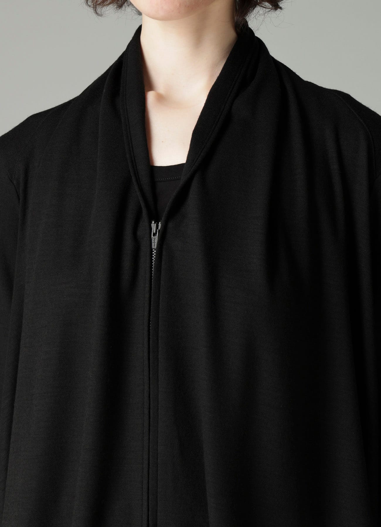 WOOL INTERLOCK GUSSET SHOULDER CARDIGAN