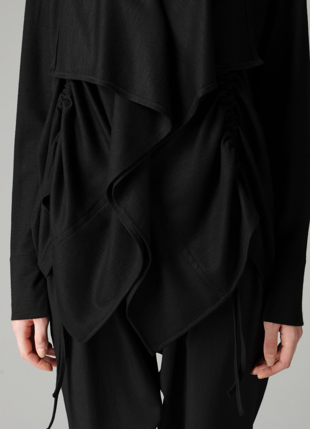 WOOL INTERLOCK DRAPED GATHER CARDIGAN