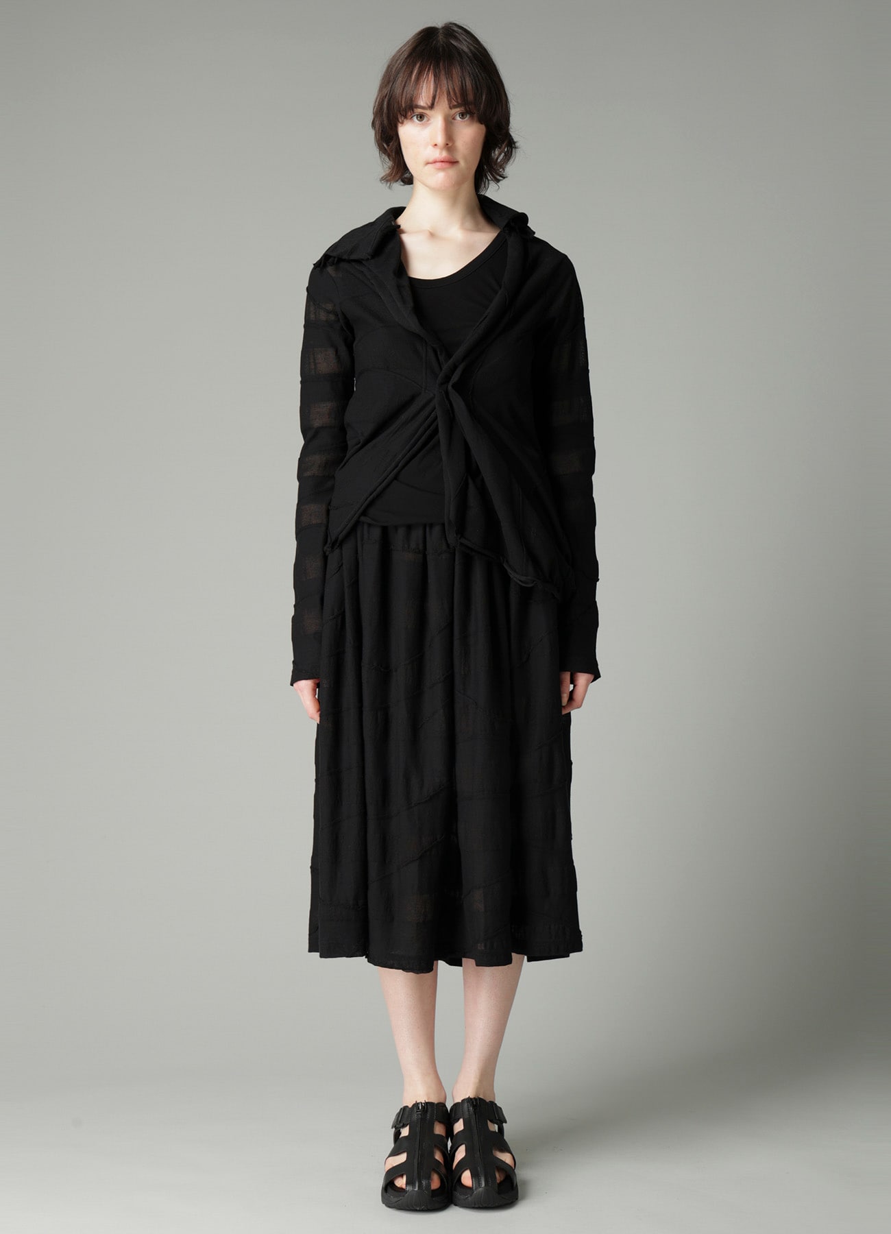 TUCK JACQUARD GATHER DETAIL CARDIGAN