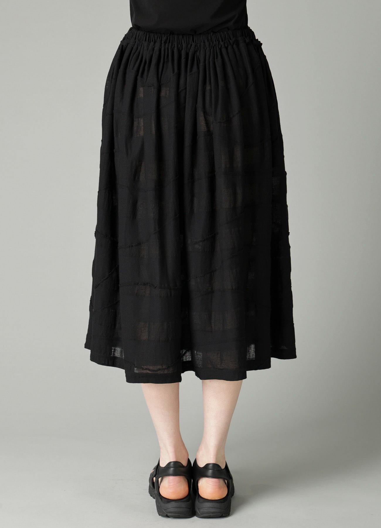 TUCK JACQUARD GATHER DETAIL SKIRT