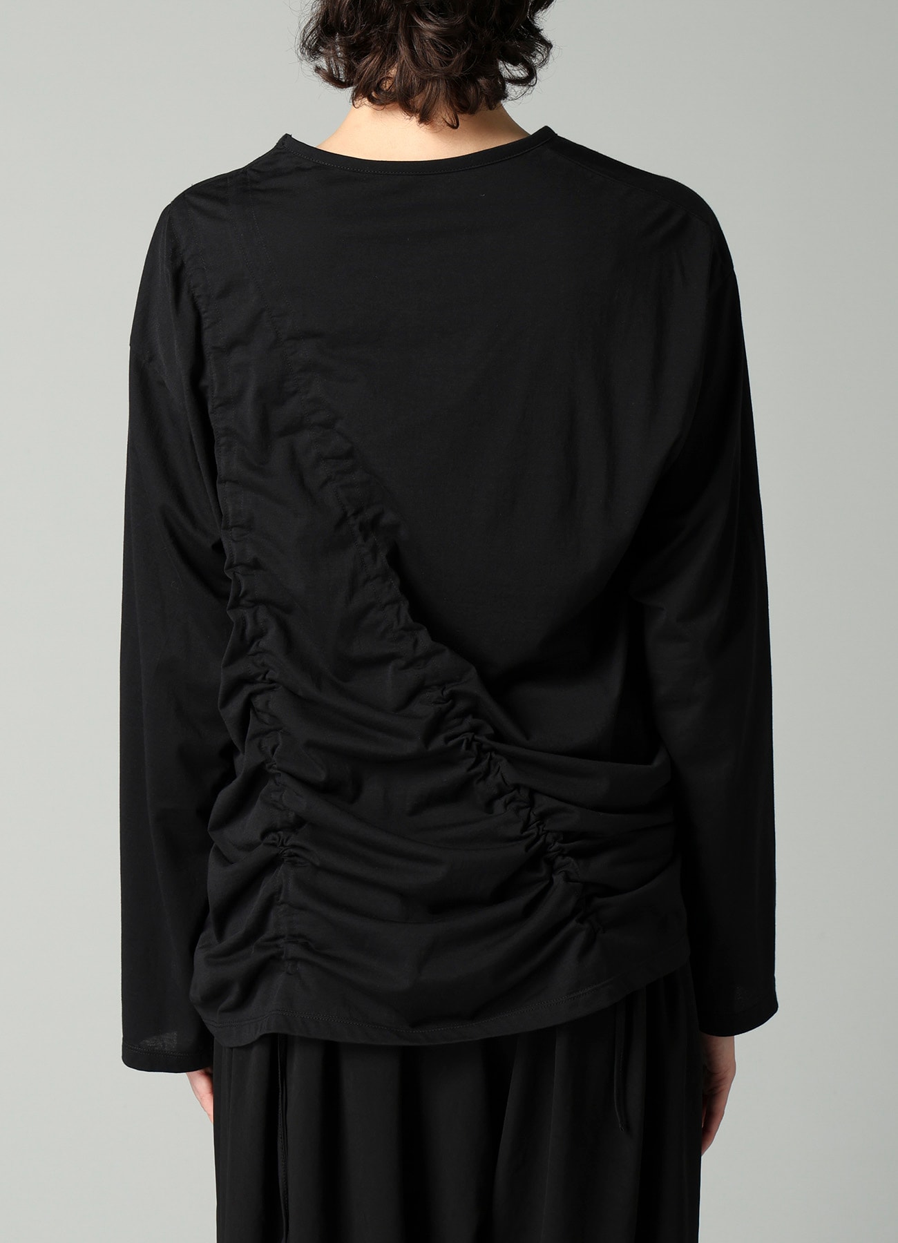 SINGLE JERSEY GATHER DETAIL LONG SLV T