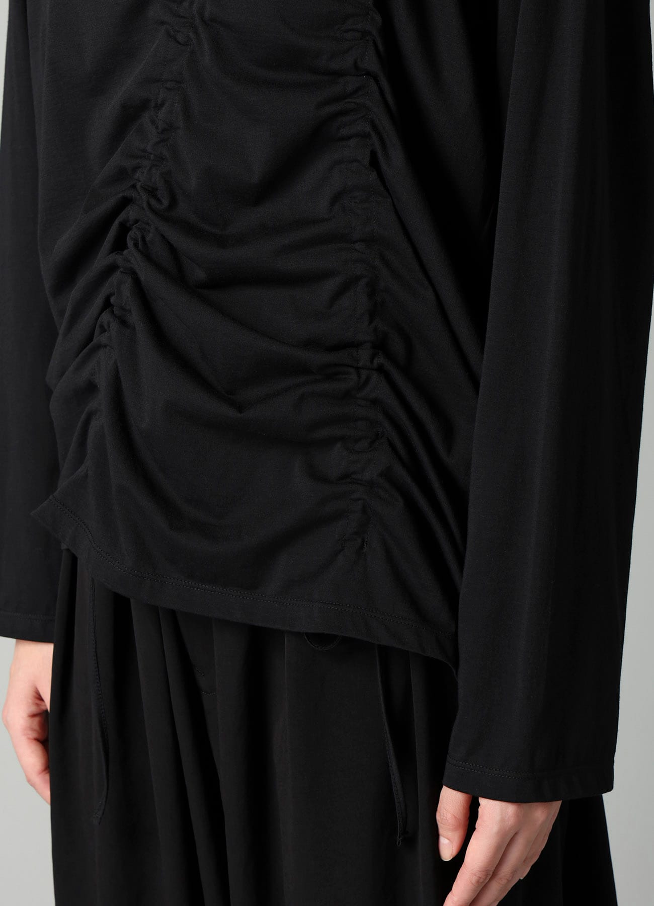 SINGLE JERSEY GATHER DETAIL LONG SLV T