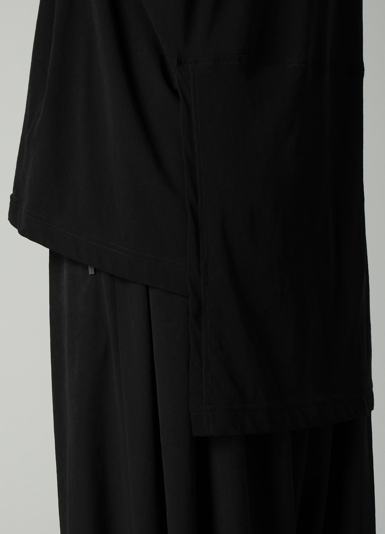 SOFT SINGLE JERSEY UNBALANCED SHORT SLV T