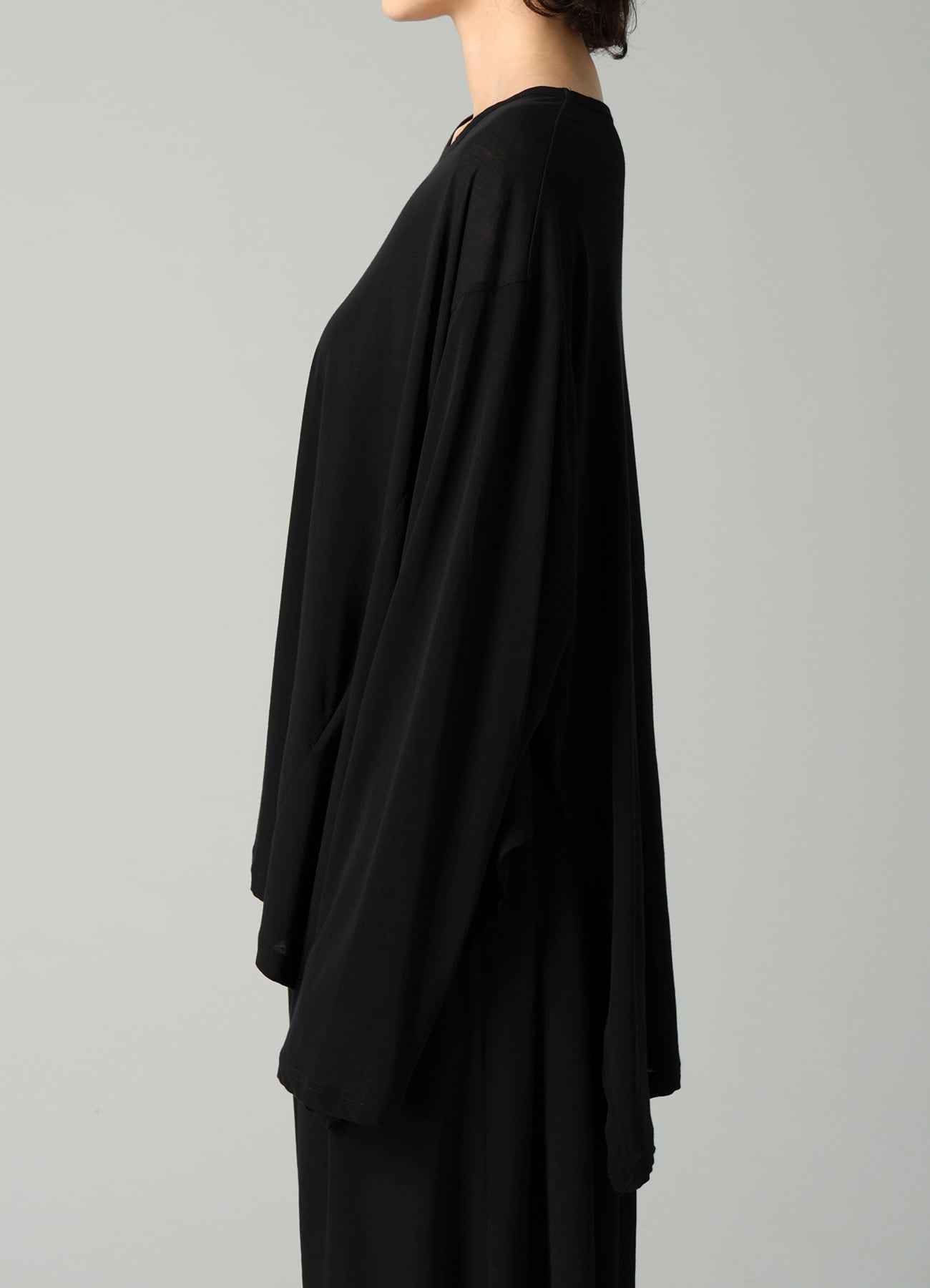 SOFT SINGLE JERSEY DRAPED GUSSET LONG SLV T