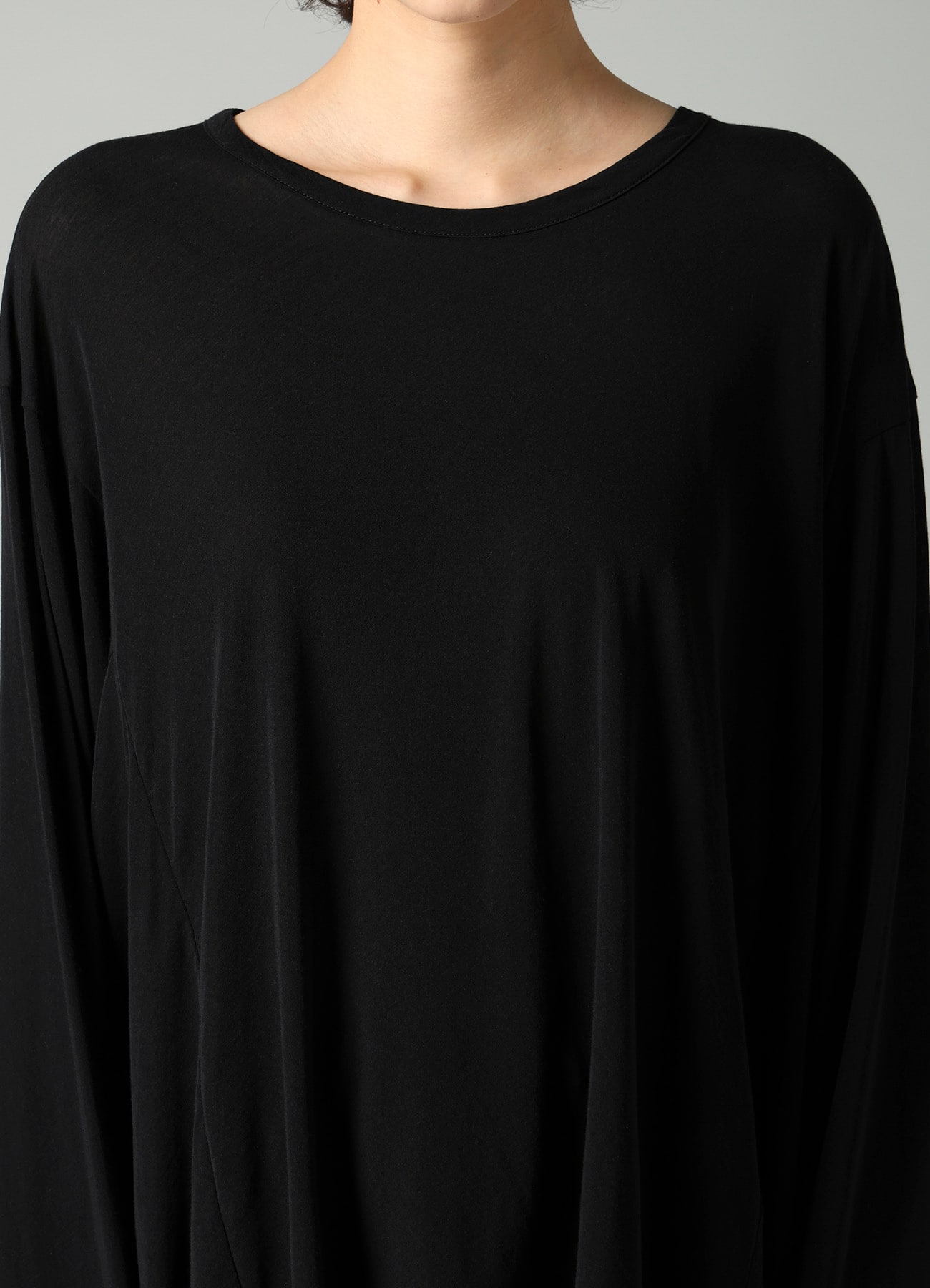 SOFT SINGLE JERSEY DRAPED GUSSET LONG SLV T