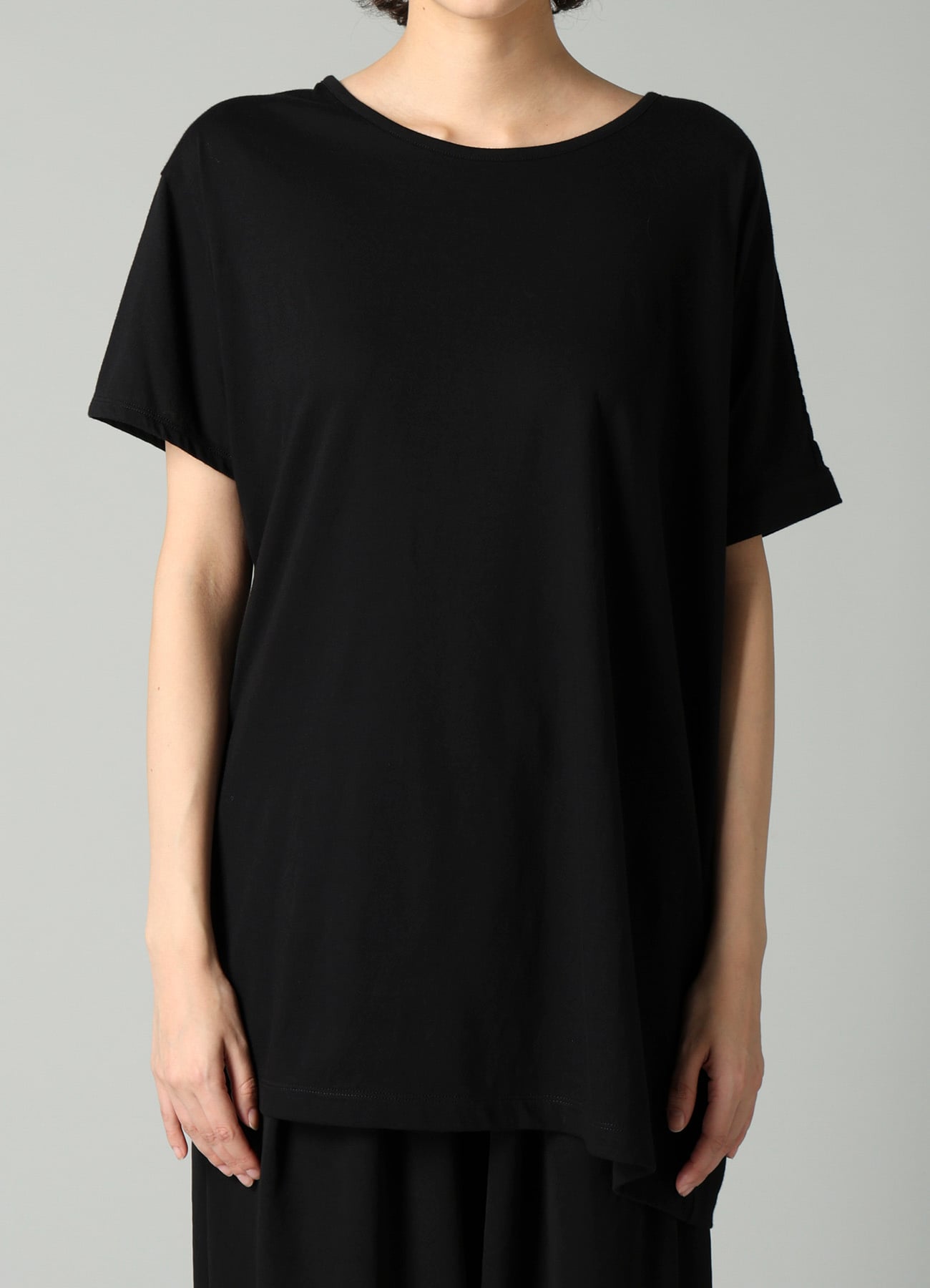 SOFT SINGLE JERSEY ASYMMETRIC SHORT SLV T A