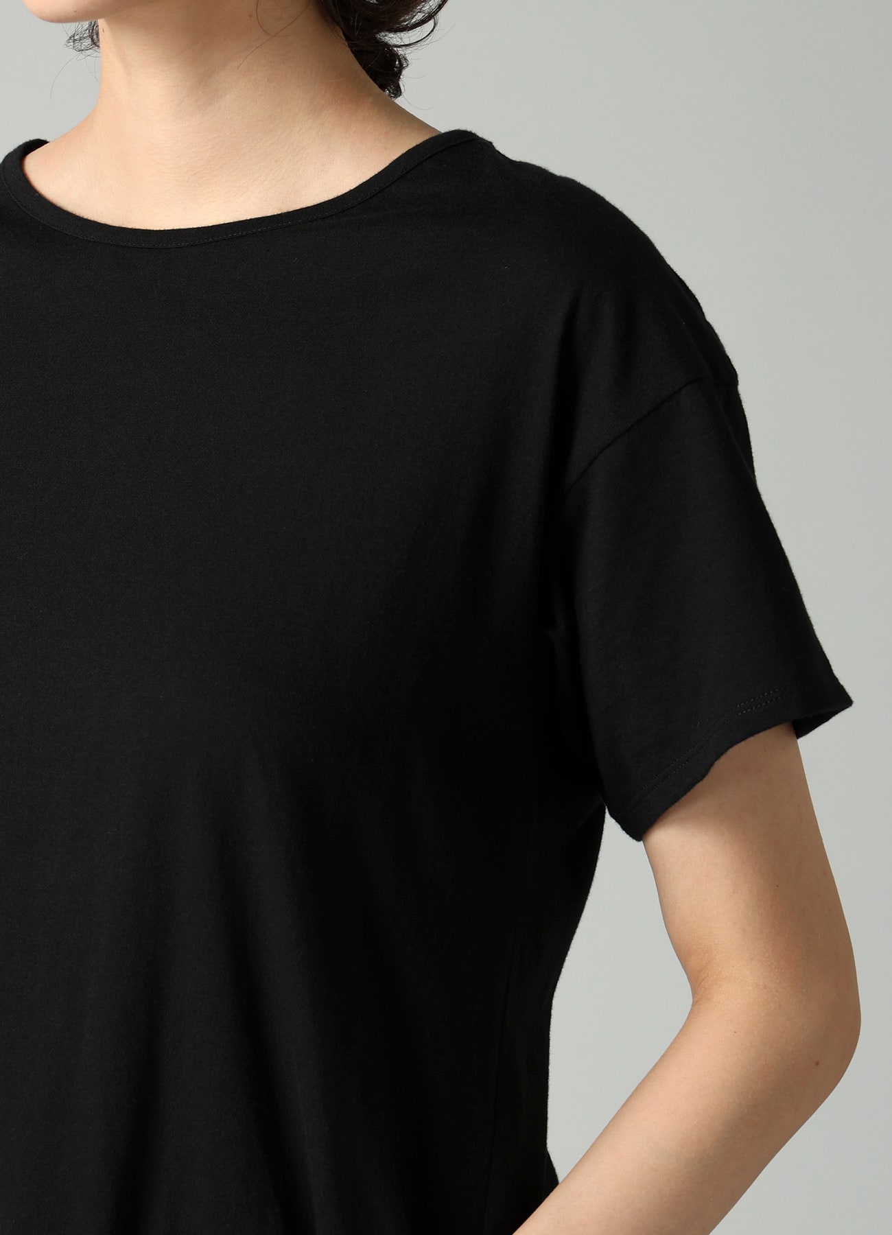 SOFT SINGLE JERSEY ASYMMETRIC SHORT SLV T B