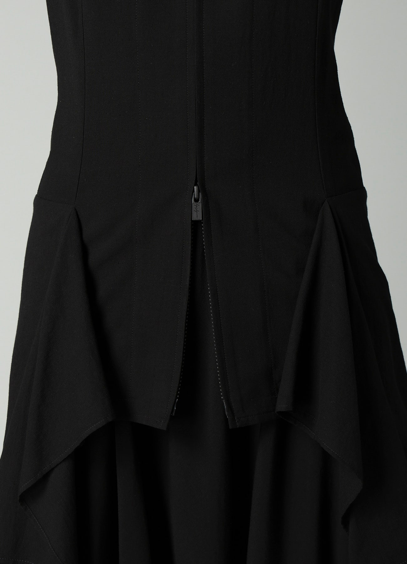 Ry/Li TROPICAL DRAPE D ZIP VEST