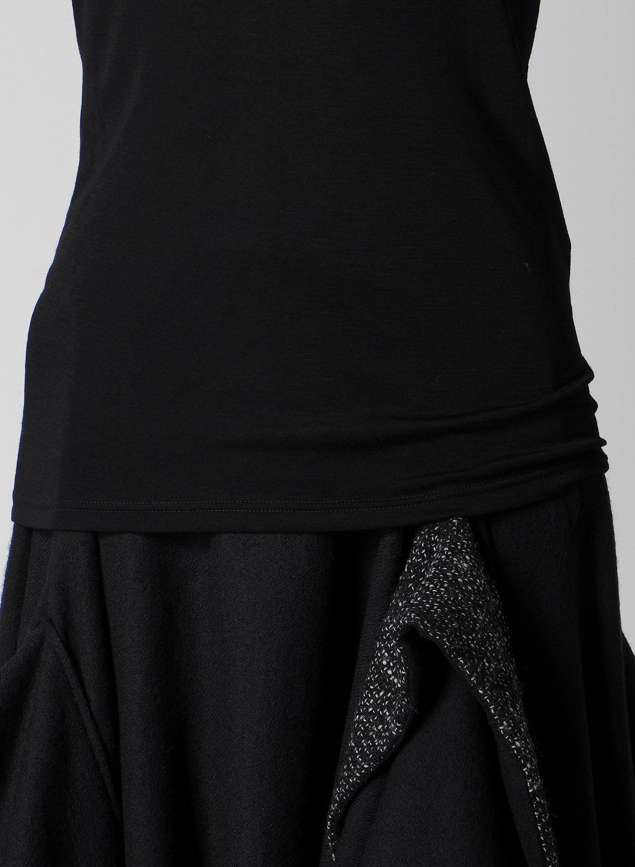 WOOL CHIFFON HIGHNECK LONG T B