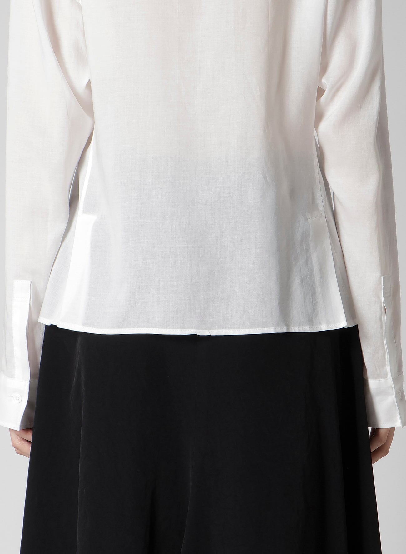 CELLULOSE LAWN PANELED SHORT BLOUSE