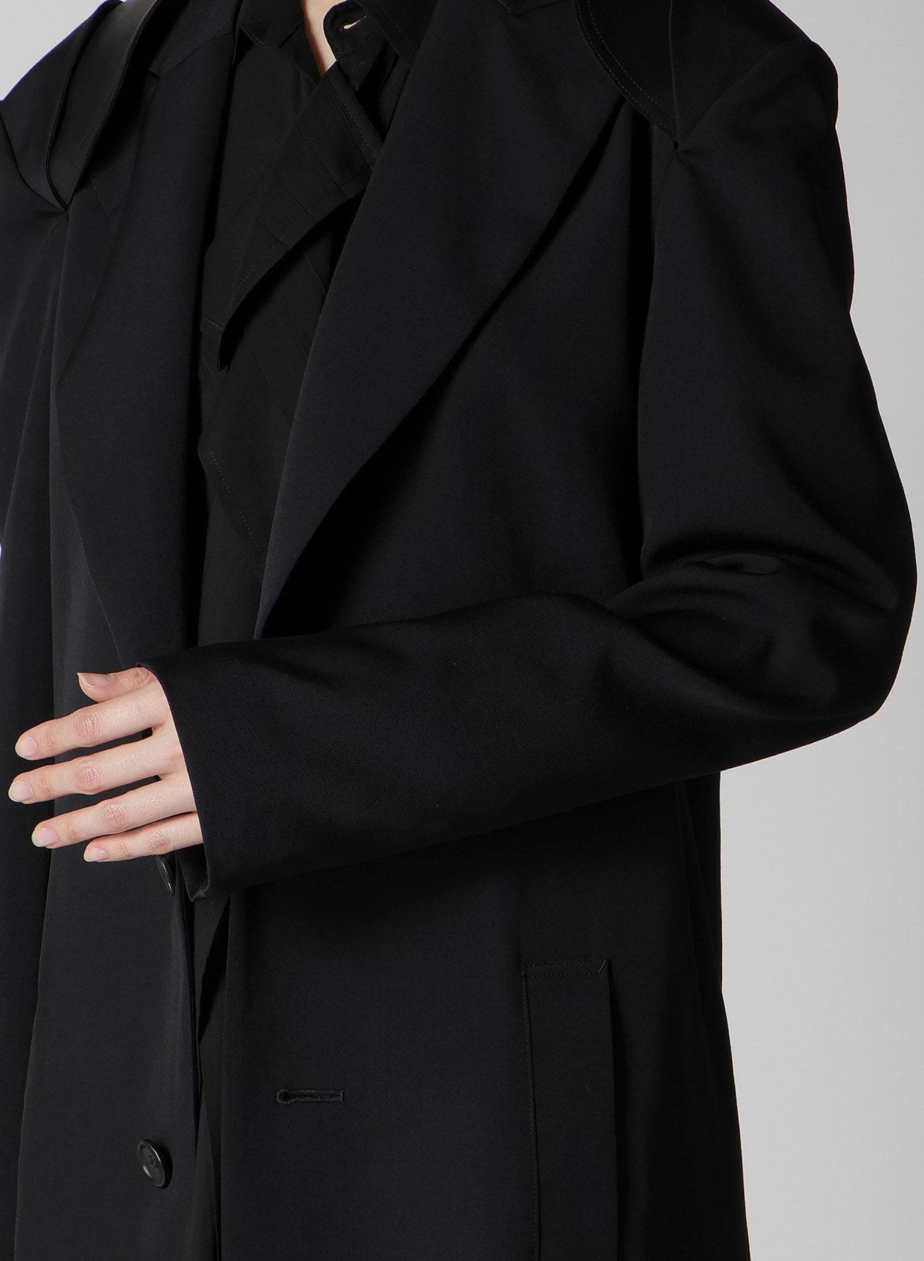 GABARDINE 2 LAYERED SHOULDER D COAT