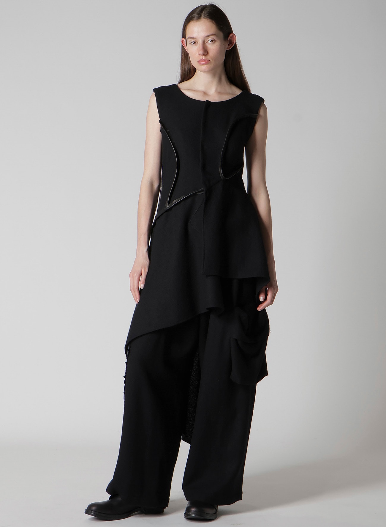 WOOL VIYELLA LEATHER PIPING DRESS