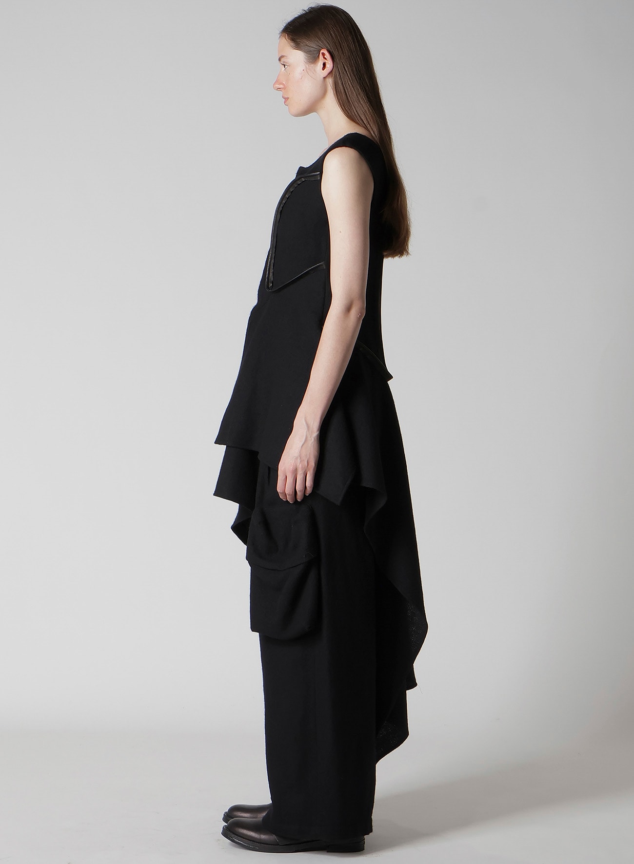 WOOL VIYELLA LEATHER PIPING DRESS