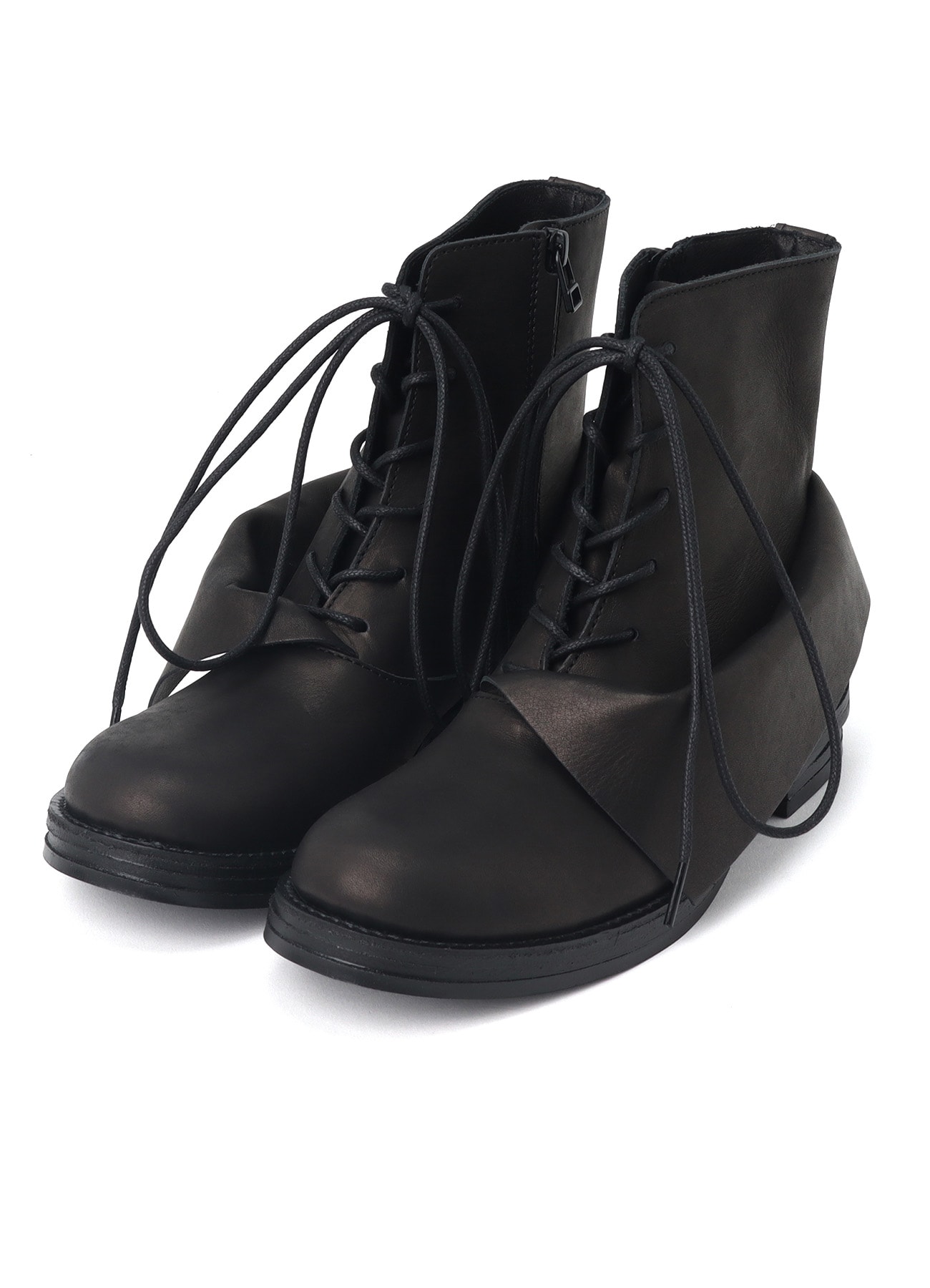 UNEVEN DYED LEATHER LACE-UP BOOTS