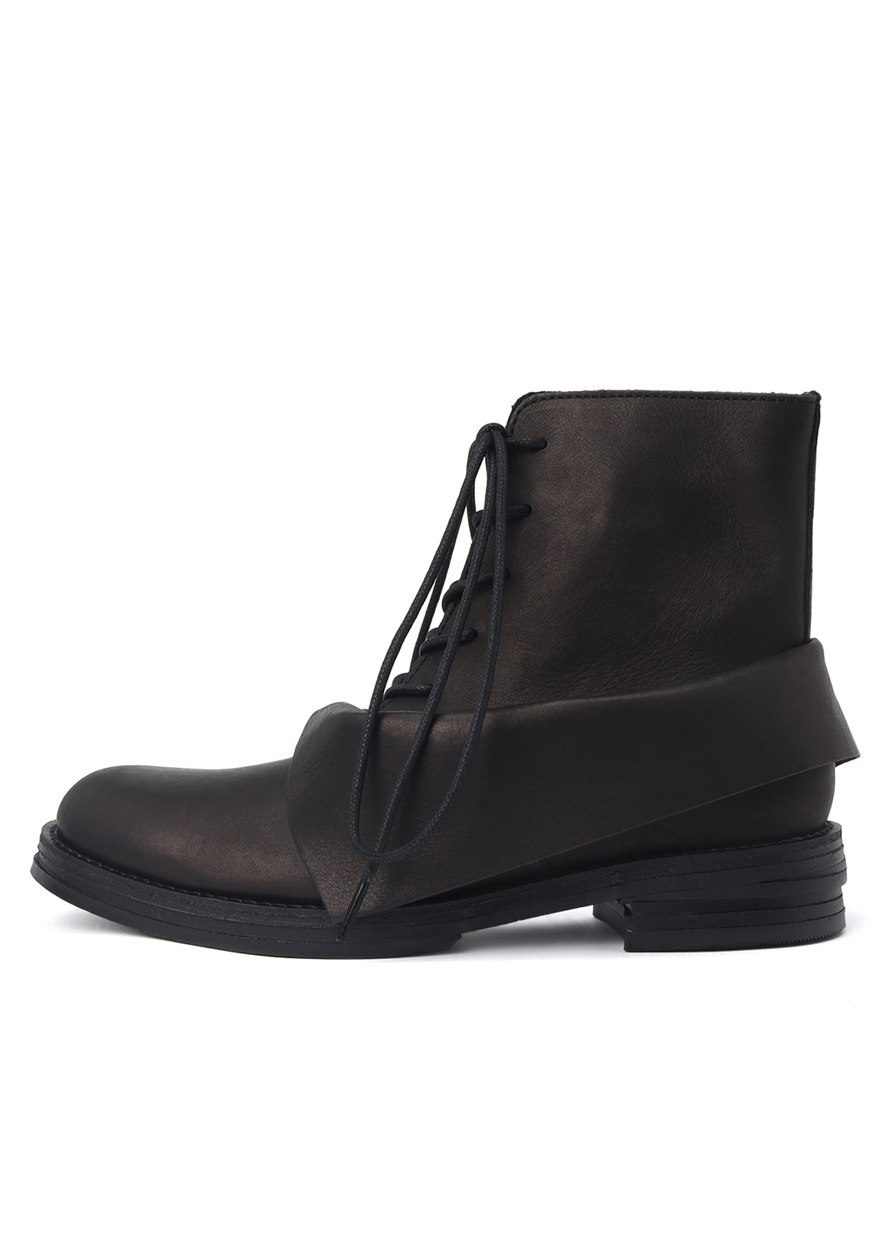 UNEVEN DYED LEATHER LACE-UP BOOTS