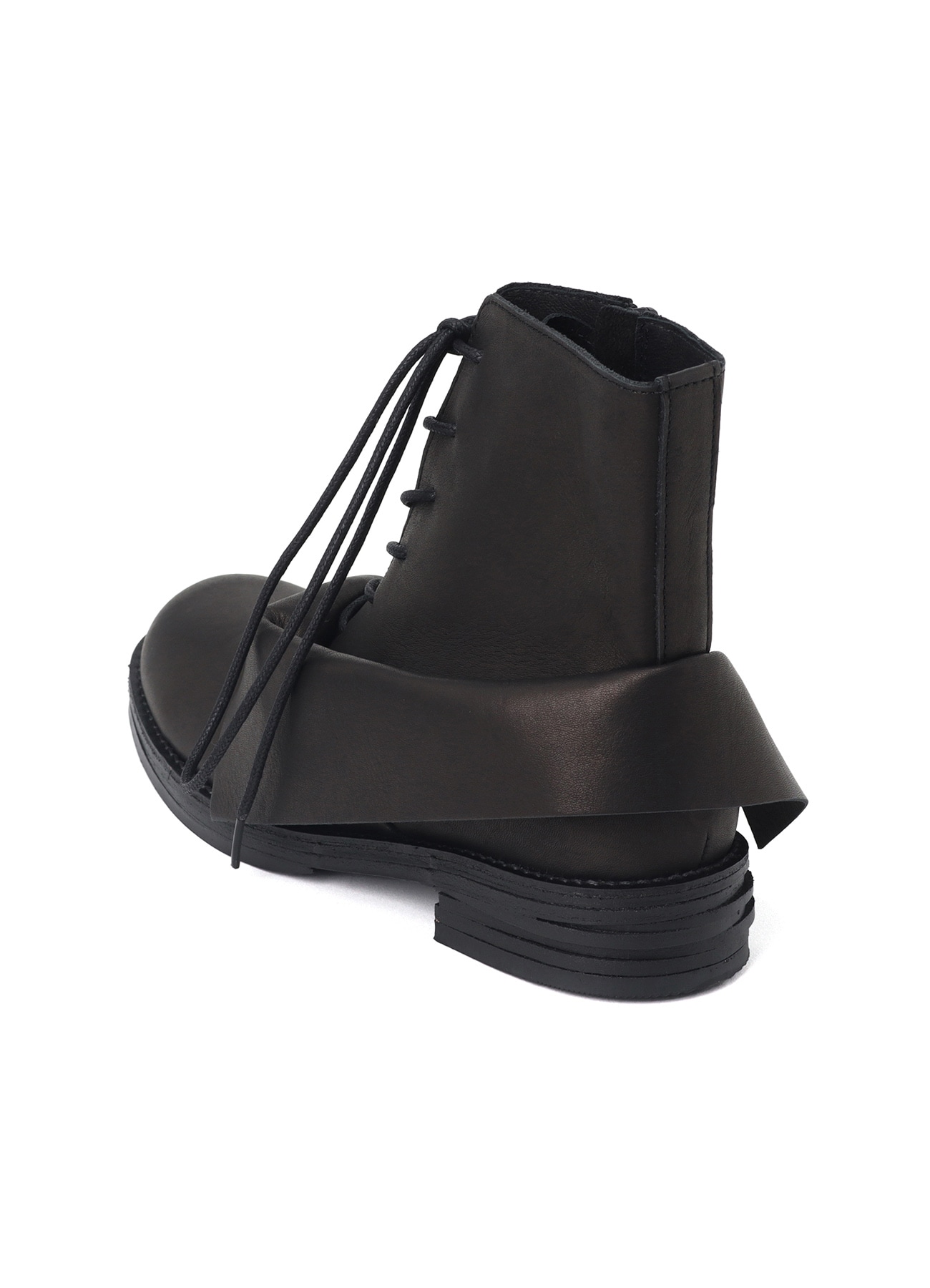 UNEVEN DYED LEATHER LACE-UP BOOTS