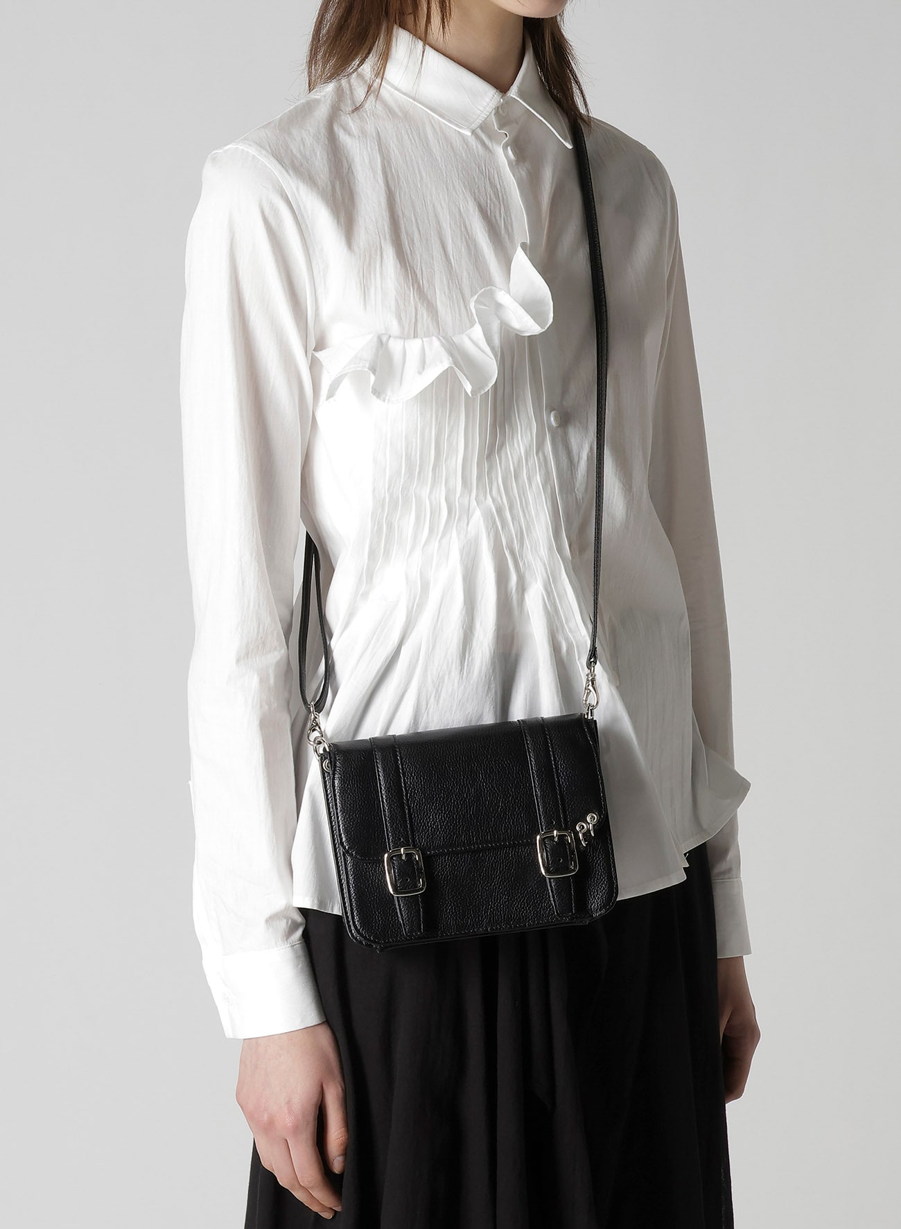 SHRINKED LEATHER FLAP MINI SHOULDER BAG