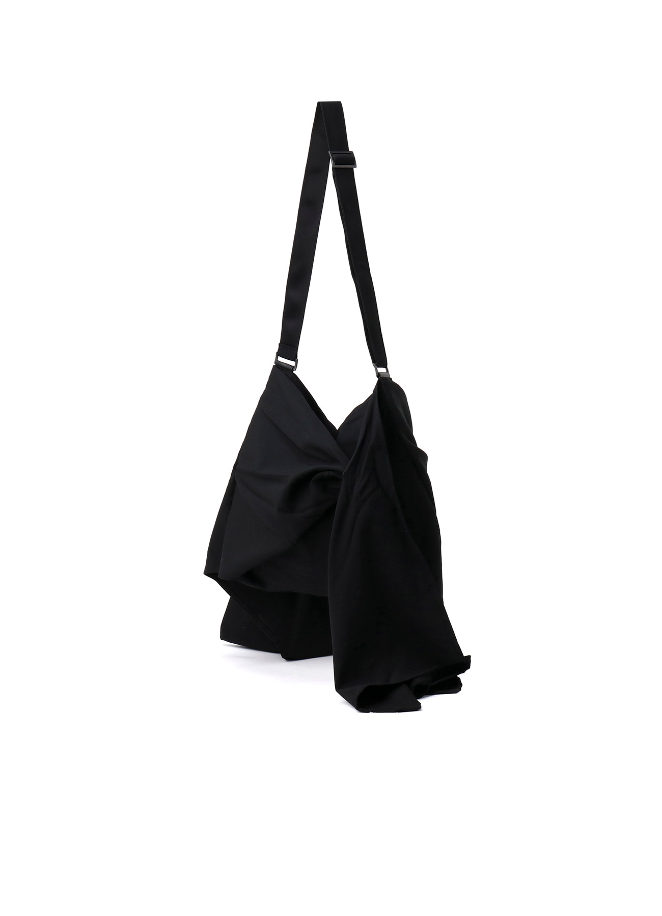 W/GABARDINE CROSS DRAPED SHOLDER BAG