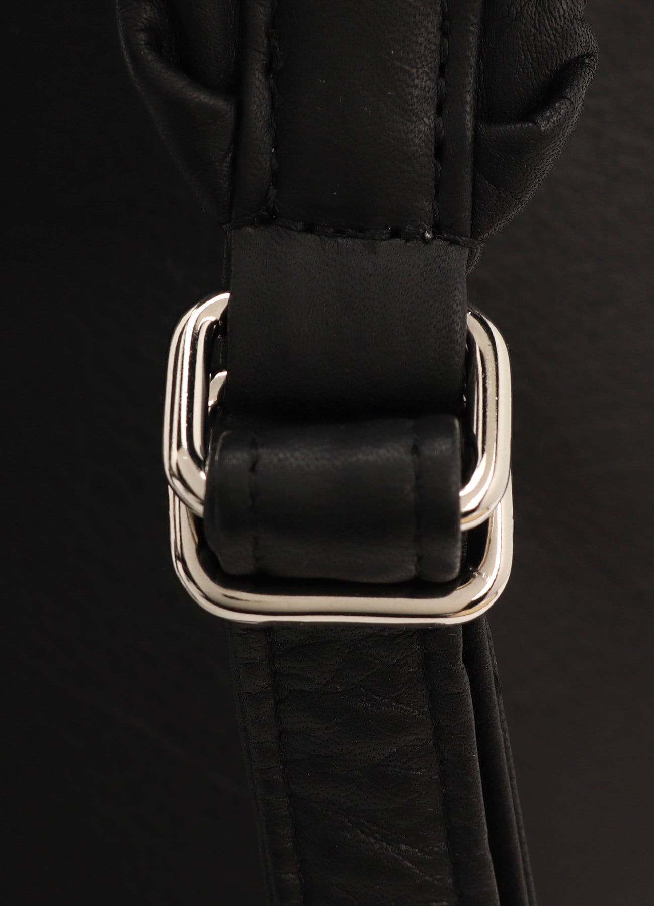 GARMENT LEATHER SQUARE BACKPACK