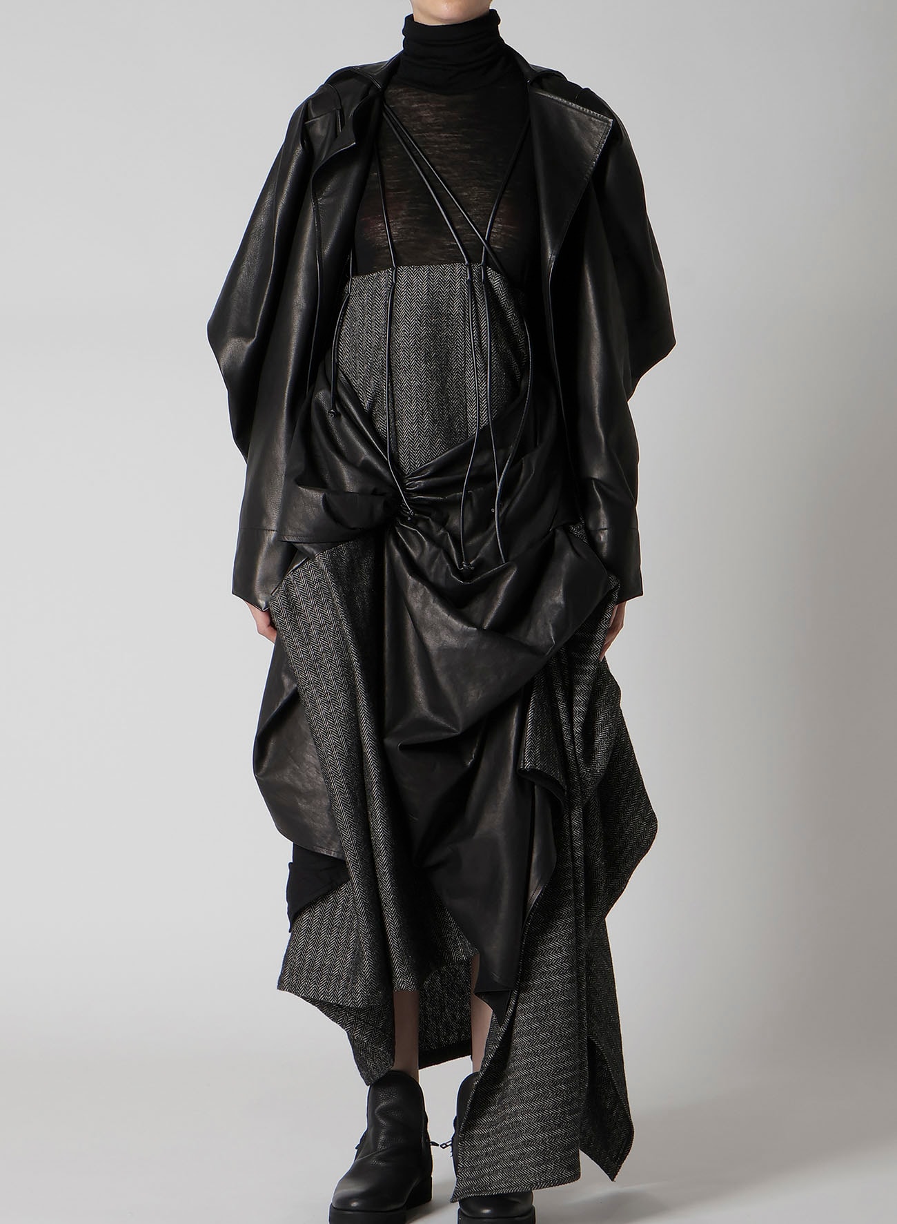 HORSE LEATHER TUCKED SLV BELTED JACKET