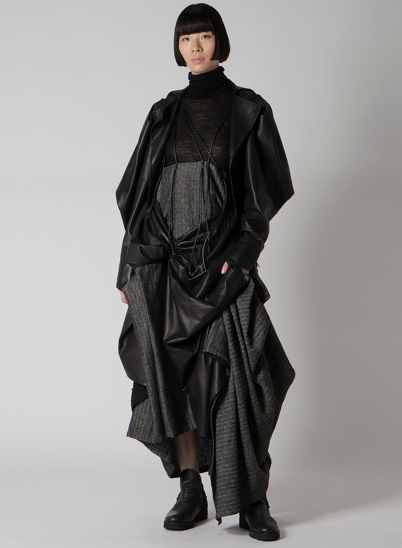 HORSE LEATHER TUCKED SLV BELTED JACKET