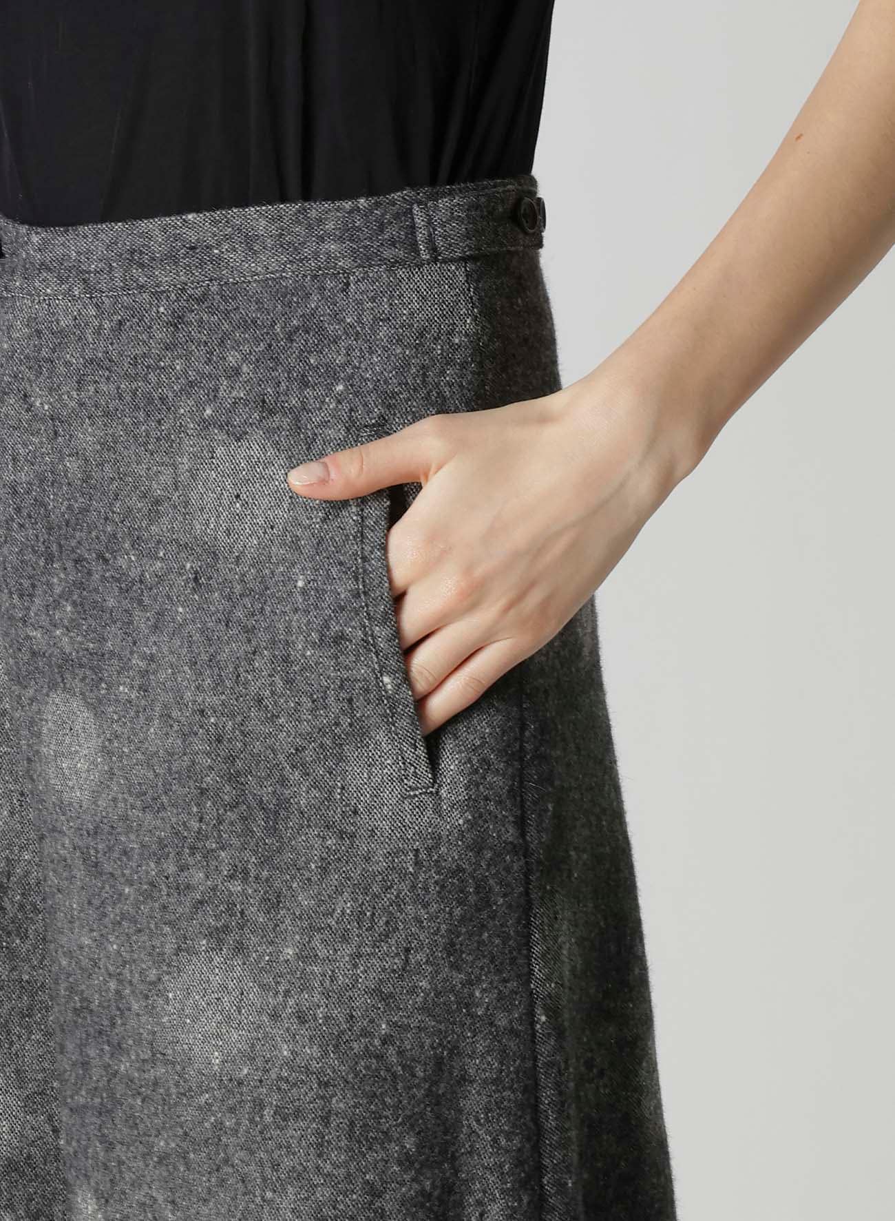 WOOL SHADOW DOT FLARE PANTS