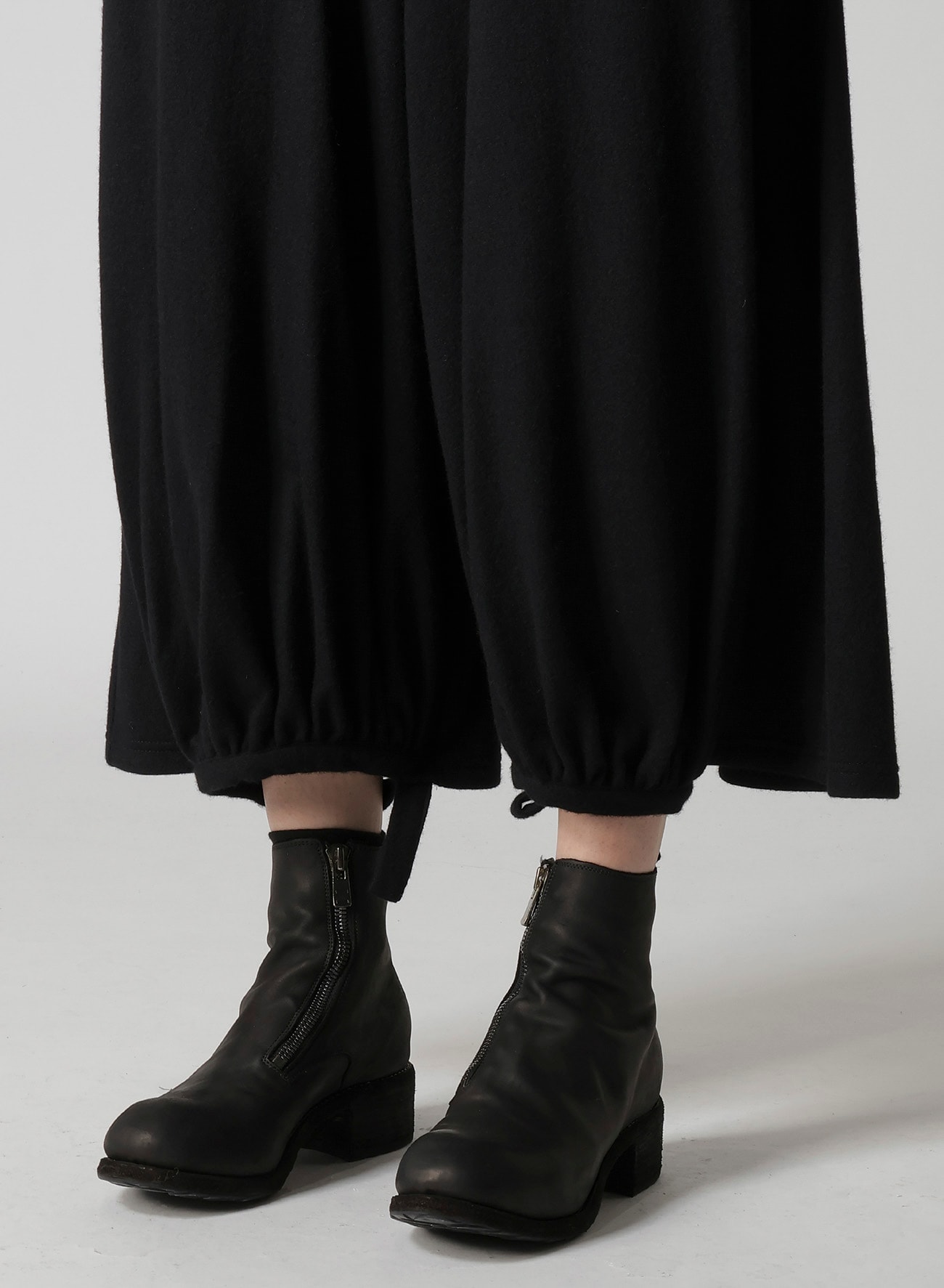 SOFT WOLLEN 1/14 F GATHERED PANTS