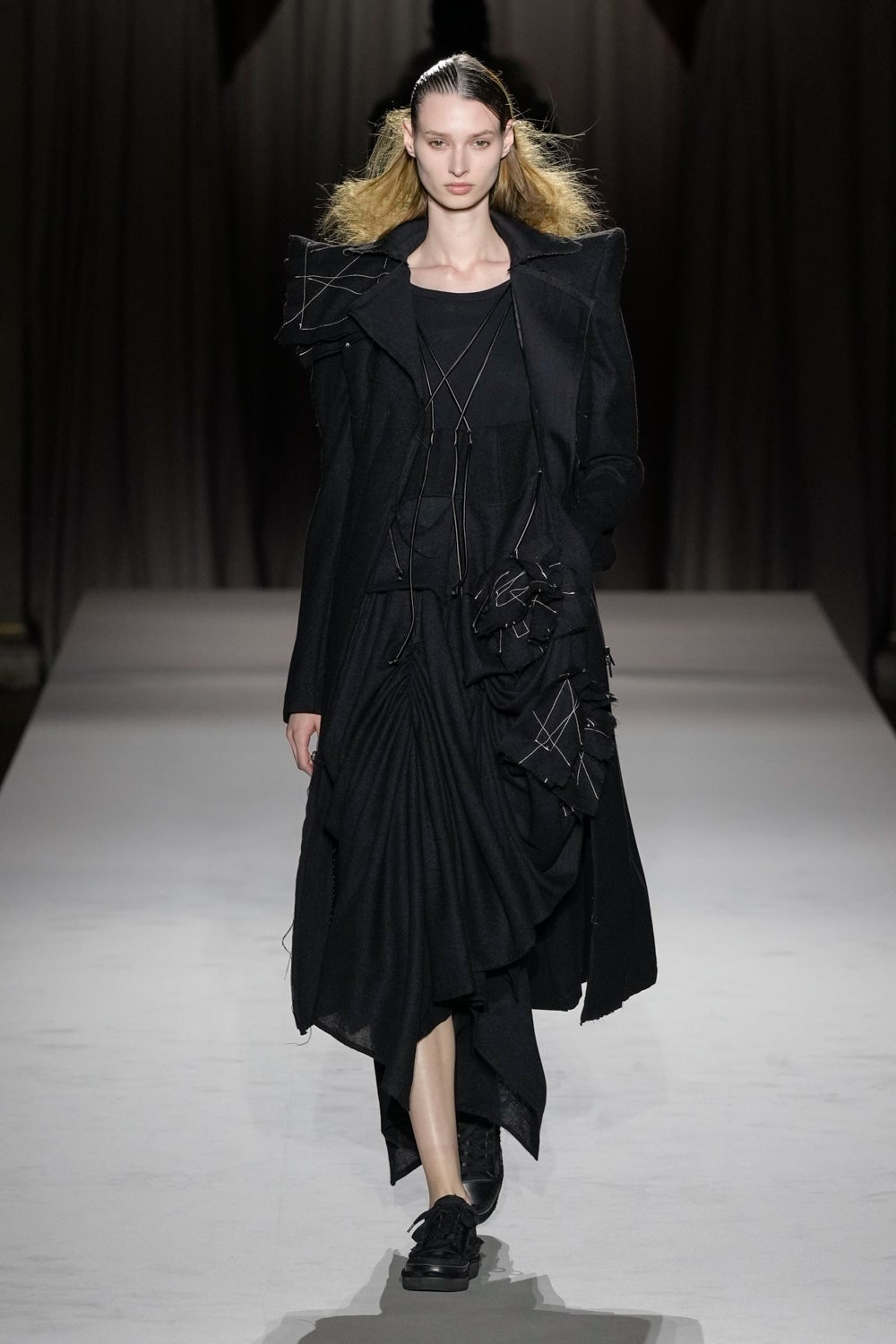 FLANNEL BOX D GATHERED SUSPENDER SKIRT