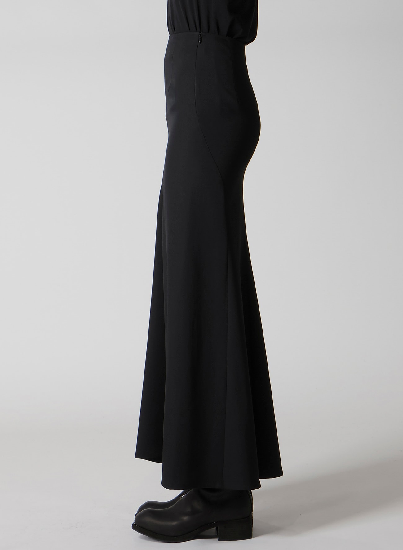WOOL GABARDINE DIAGONAL CUTTING LONG SKIRT