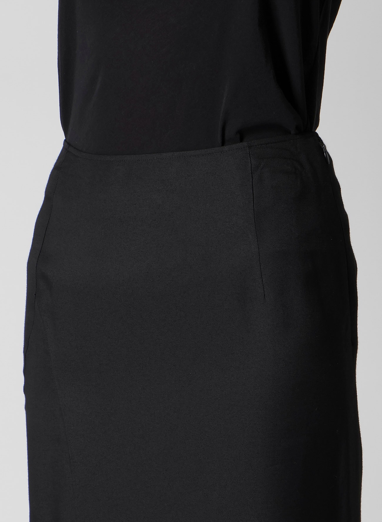 VISCOSE TWILL DIAGONAL CUTTING LONG SKIRT