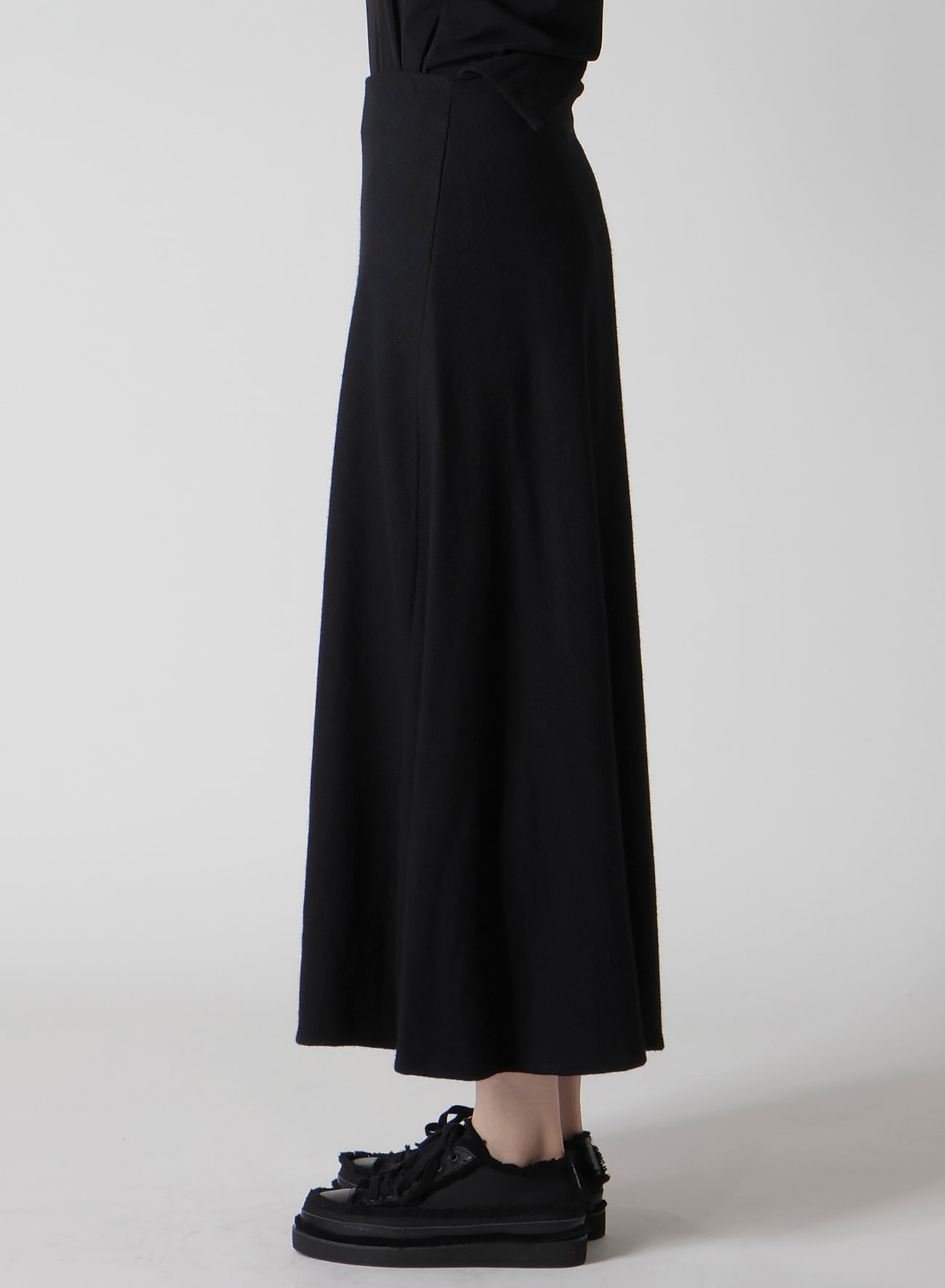 SOFT WOLLEN 1/14 B FOLDED DETAIL SKIRT