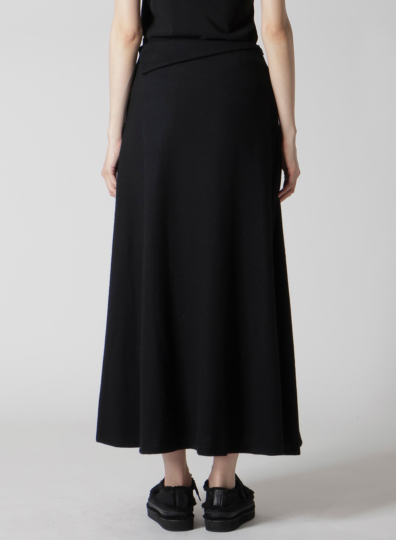 SOFT WOLLEN 1/14 B FOLDED DETAIL SKIRT