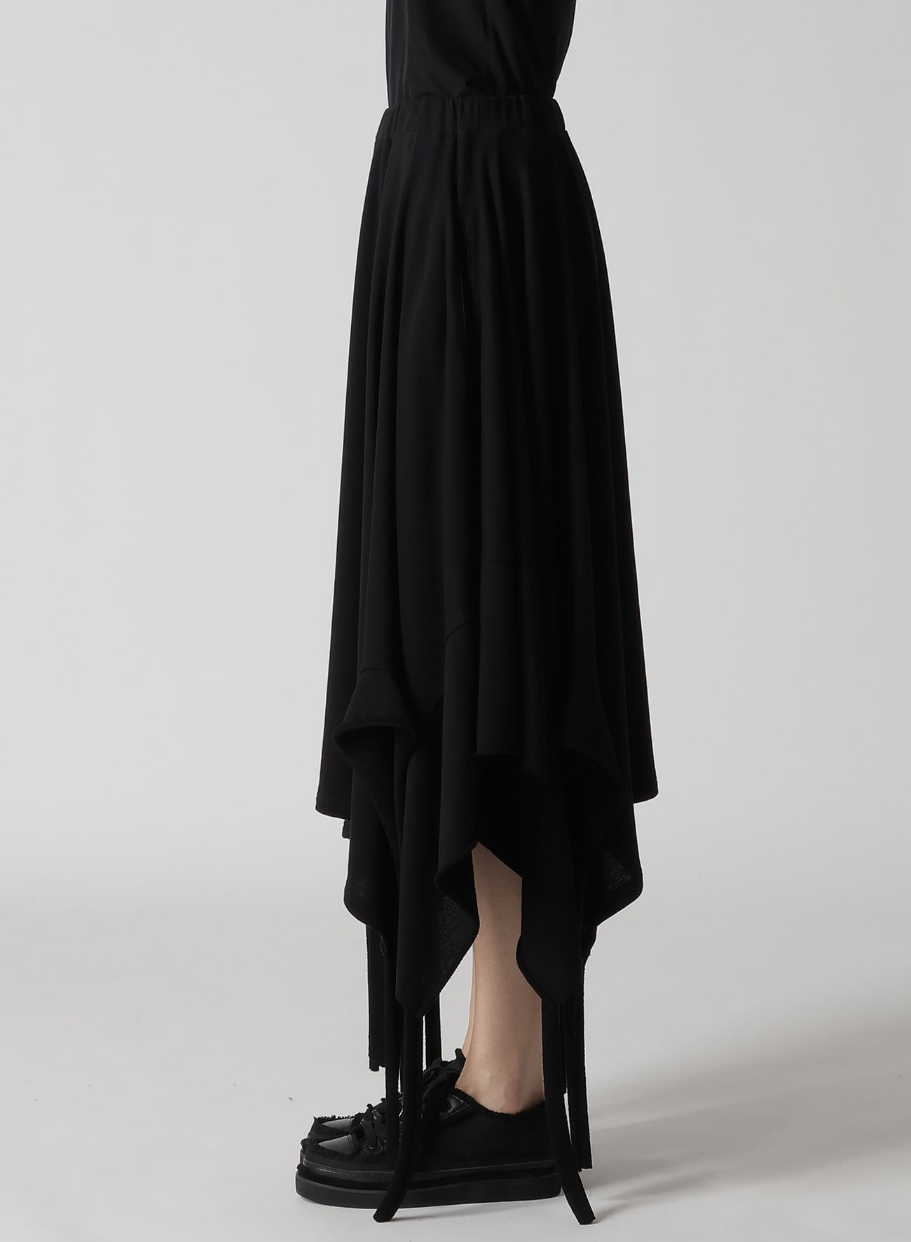 HIGH TWISTED GAUZE TERRY DRAPED HEM SKIRT