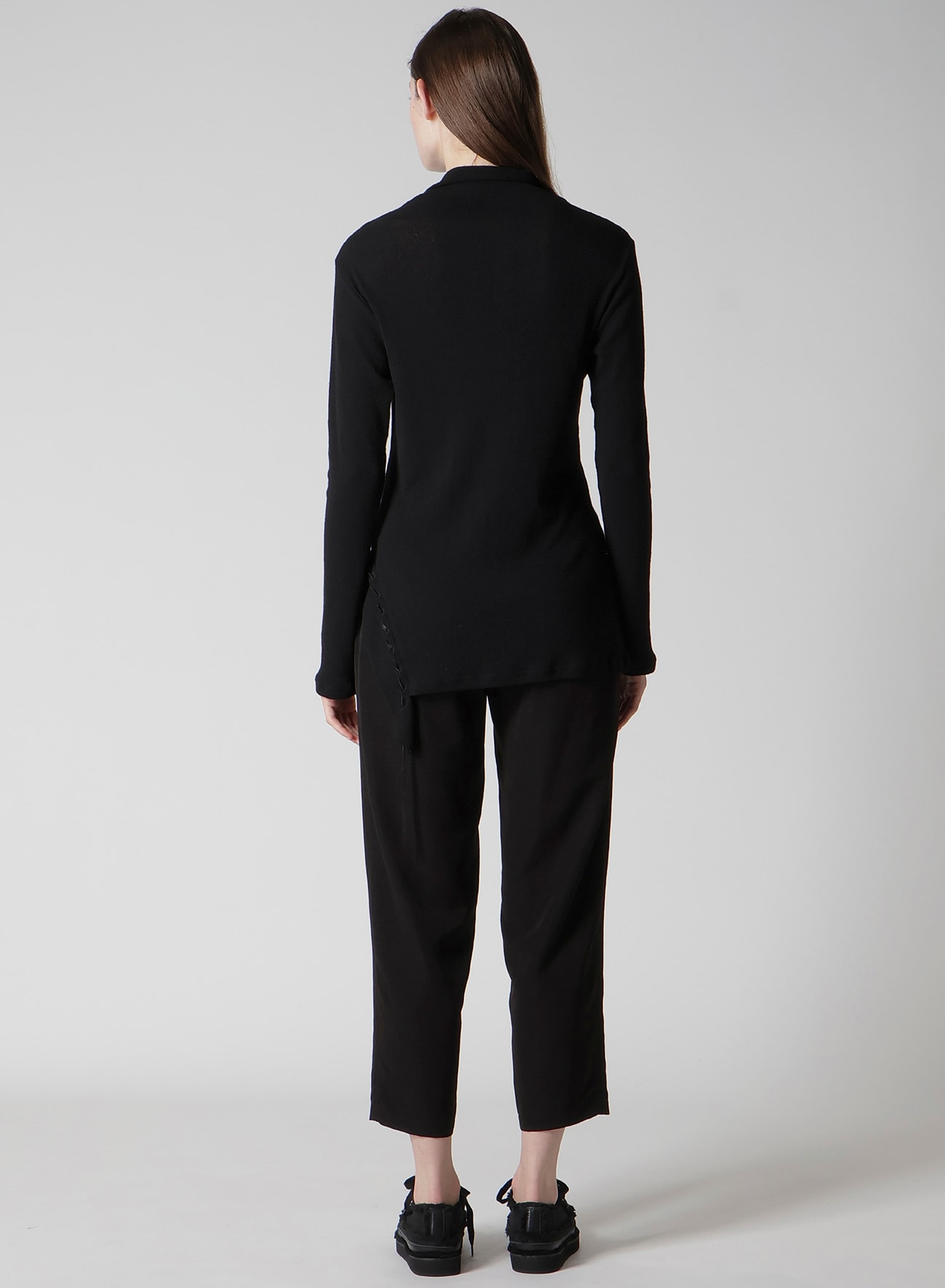 HIGH TWISTED LINKS STRING HIGH NECK PO