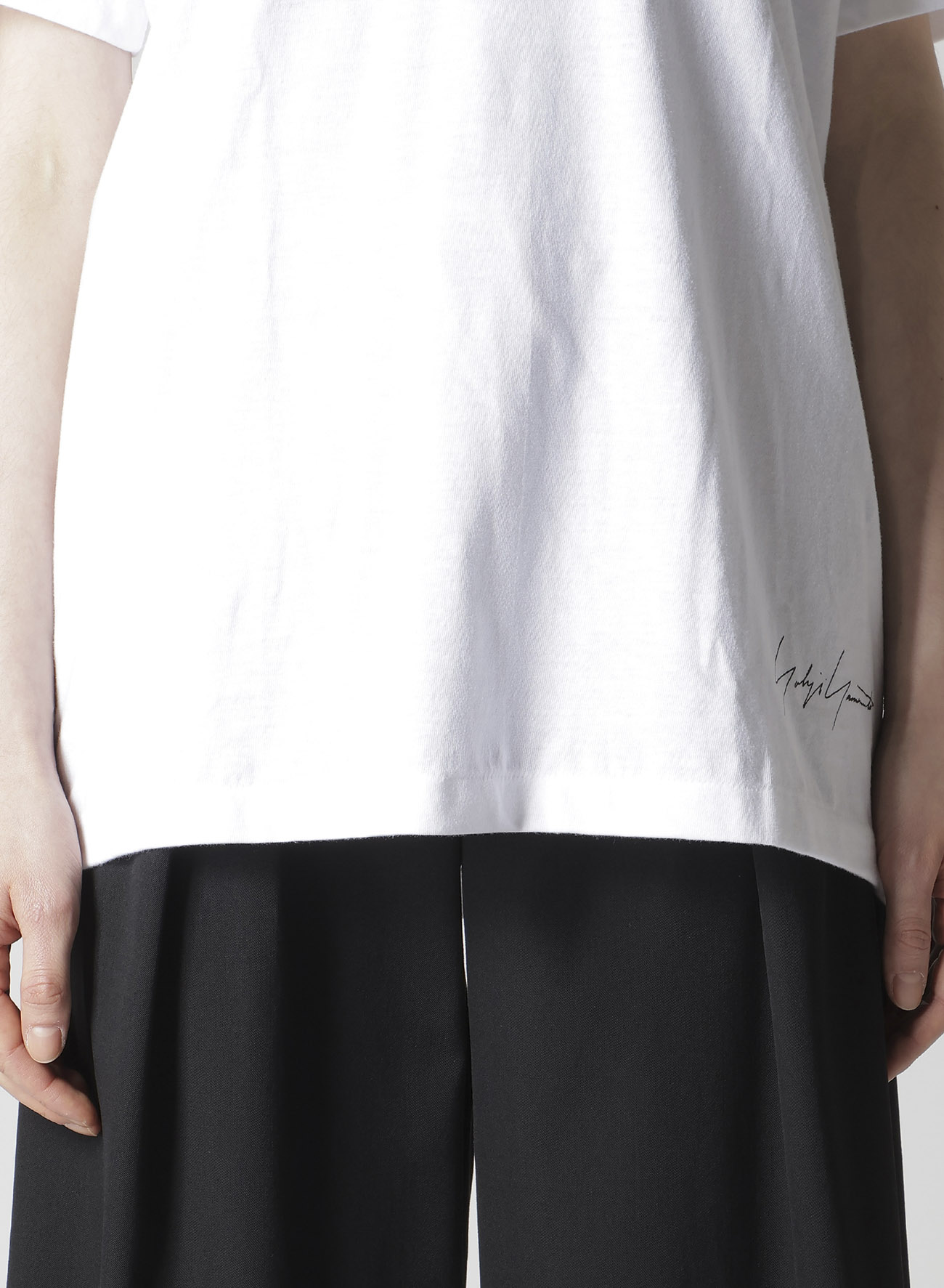 【10/10 18:00 Coming】3 PACK T-shirts