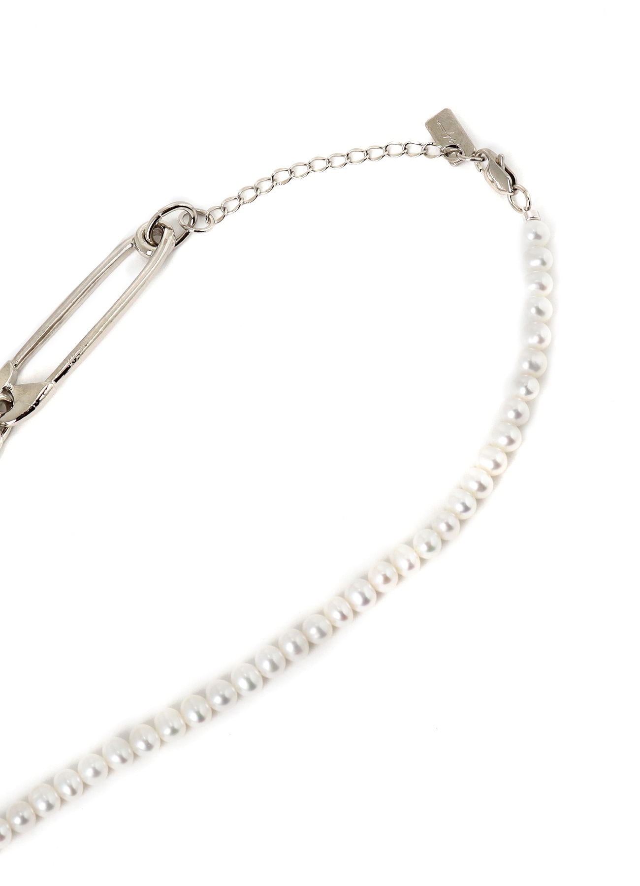 PEARL/BRASS B PEARL PIN CHOKER
