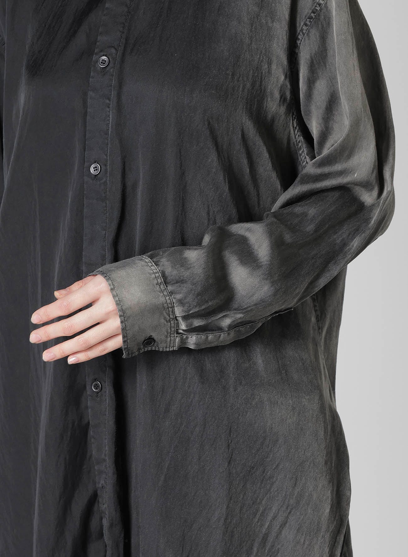 Cu/C BLEACHED SATIN KNOT DETAIL BLOUSE