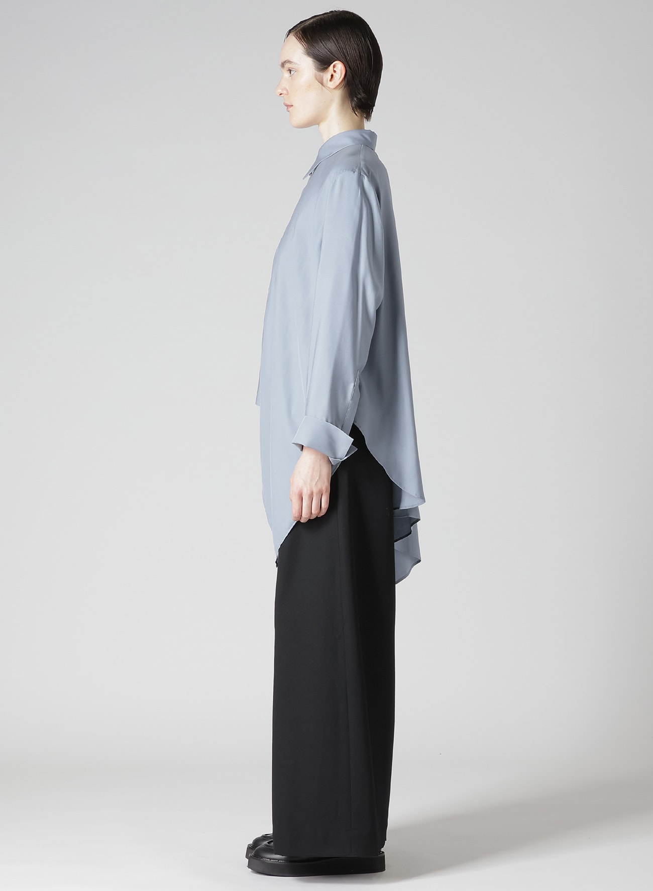 Ry LAWN UNBALANCE DRAPED BLOUSE