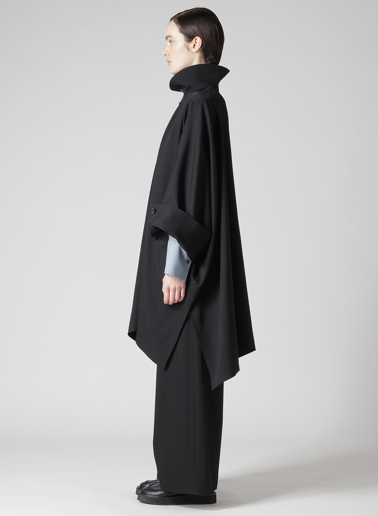 GABARDINE HIGH NECK COAT