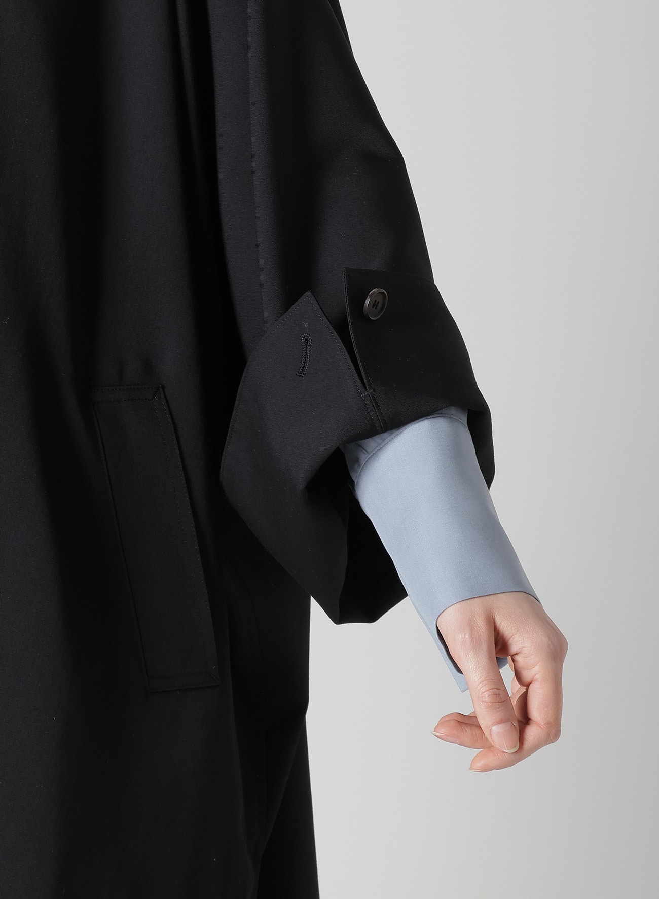 GABARDINE HIGH NECK COAT