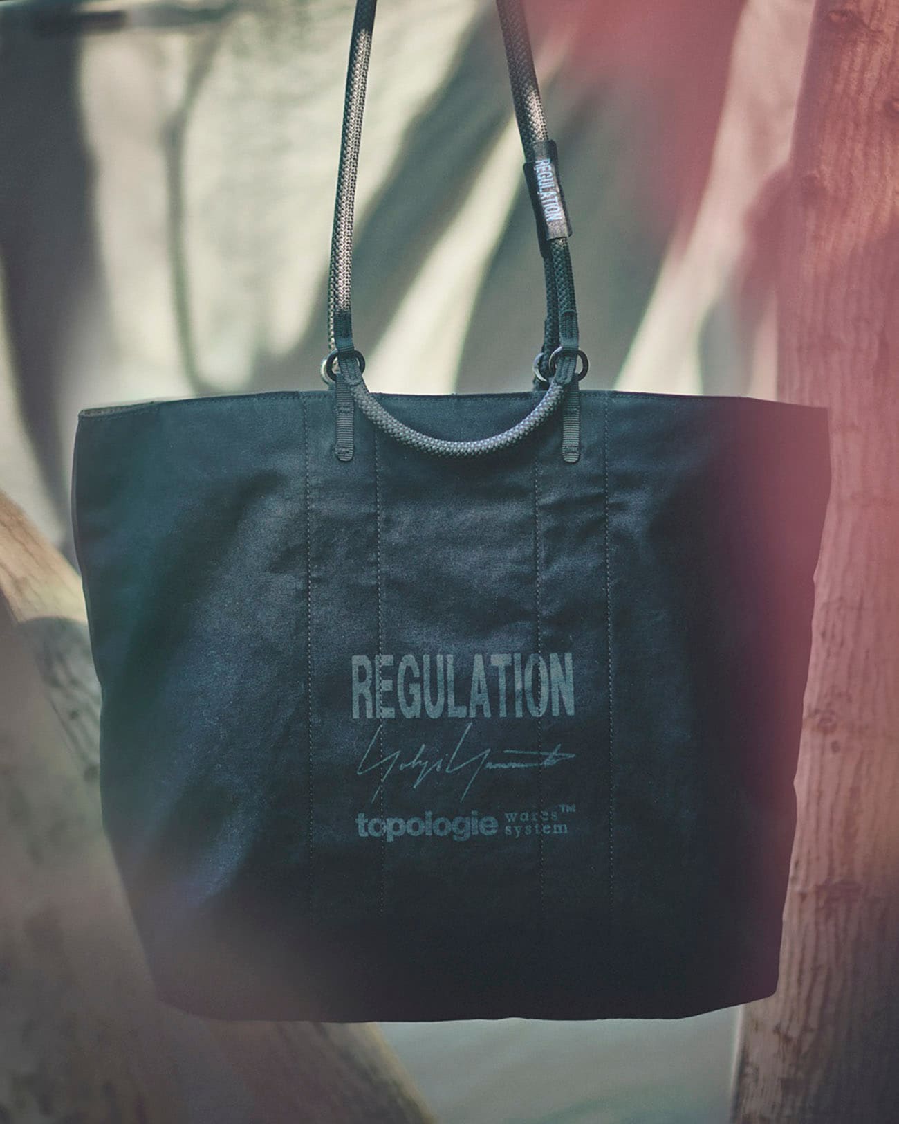 【9/10 10:00 release】TECH SATEEN YY TOTE