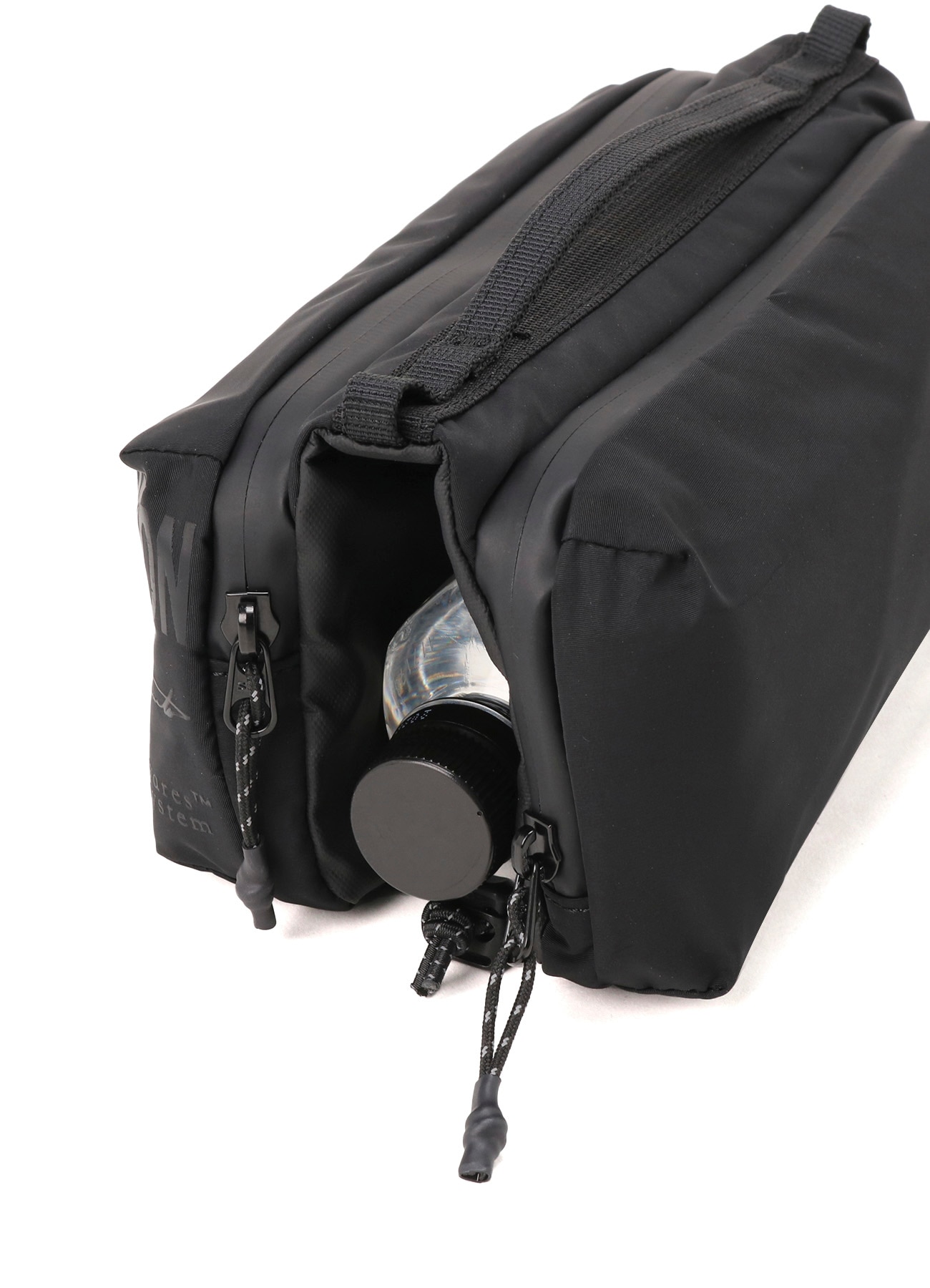 【9/10 10:00 release】TECH SATEEN BOTTLE SACOCHE